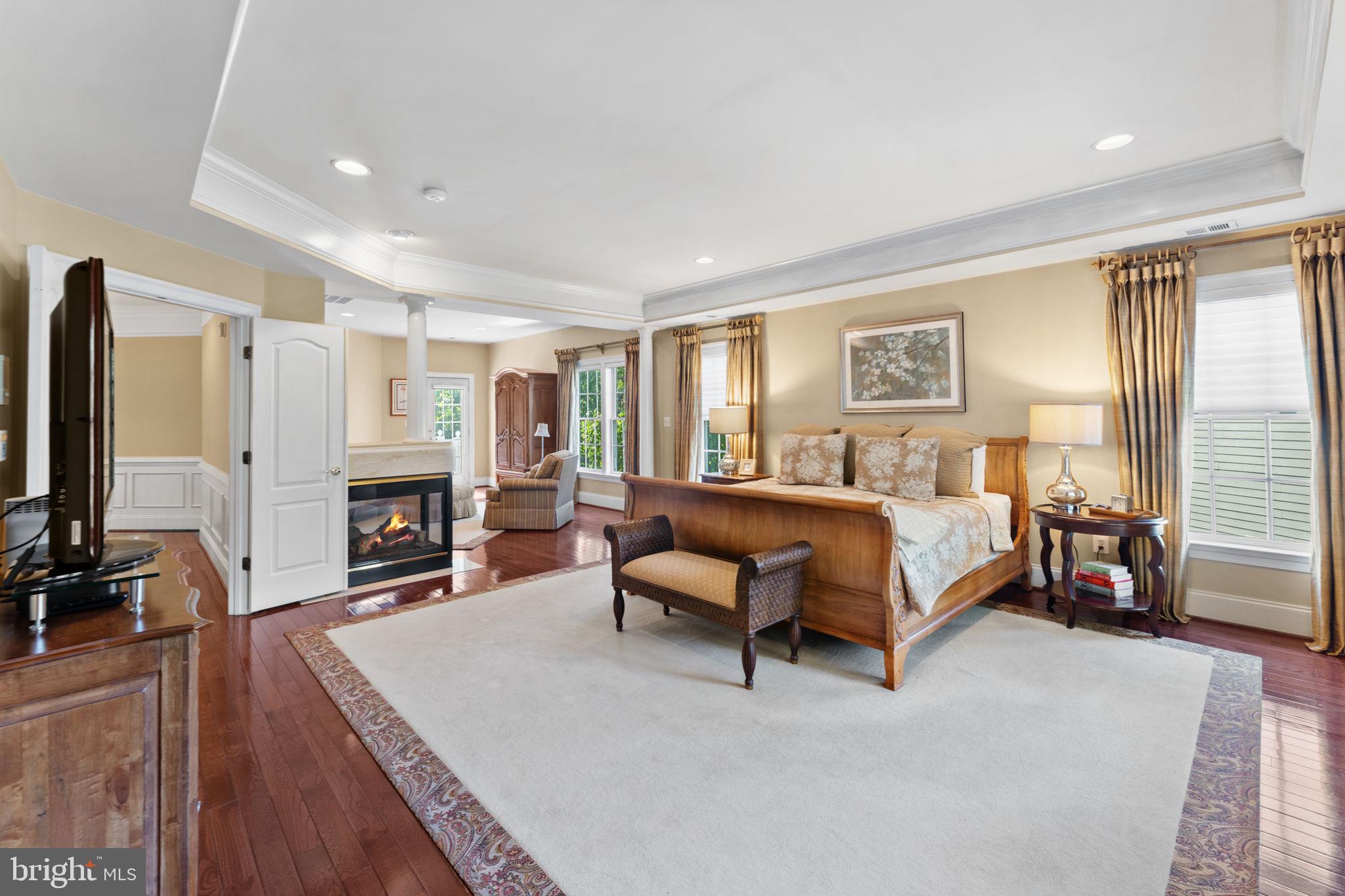 BROADLANDS SOUTH - Residential