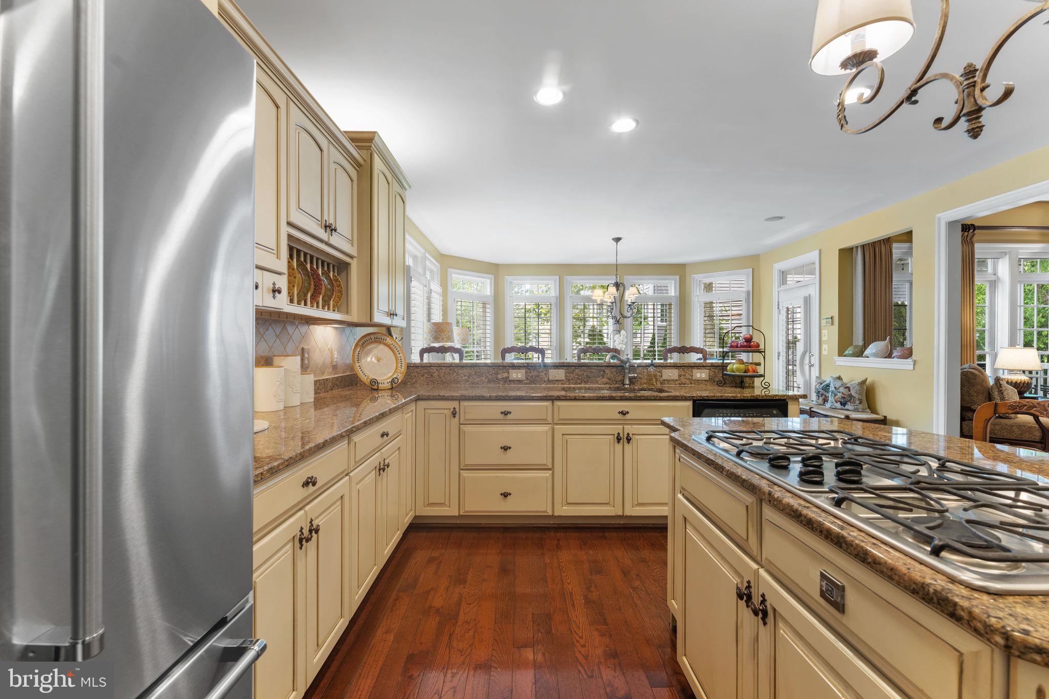 BROADLANDS SOUTH - Residential