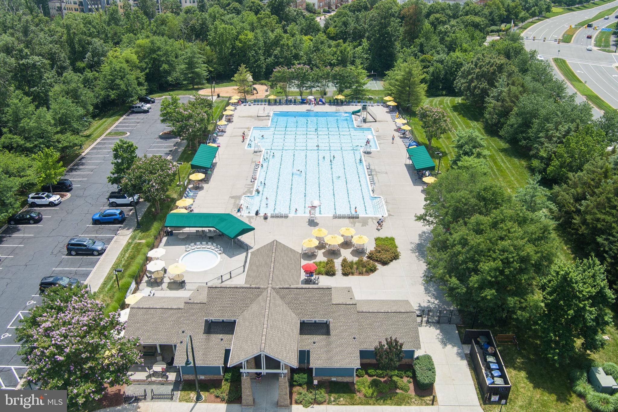 BROADLANDS SOUTH - Residential