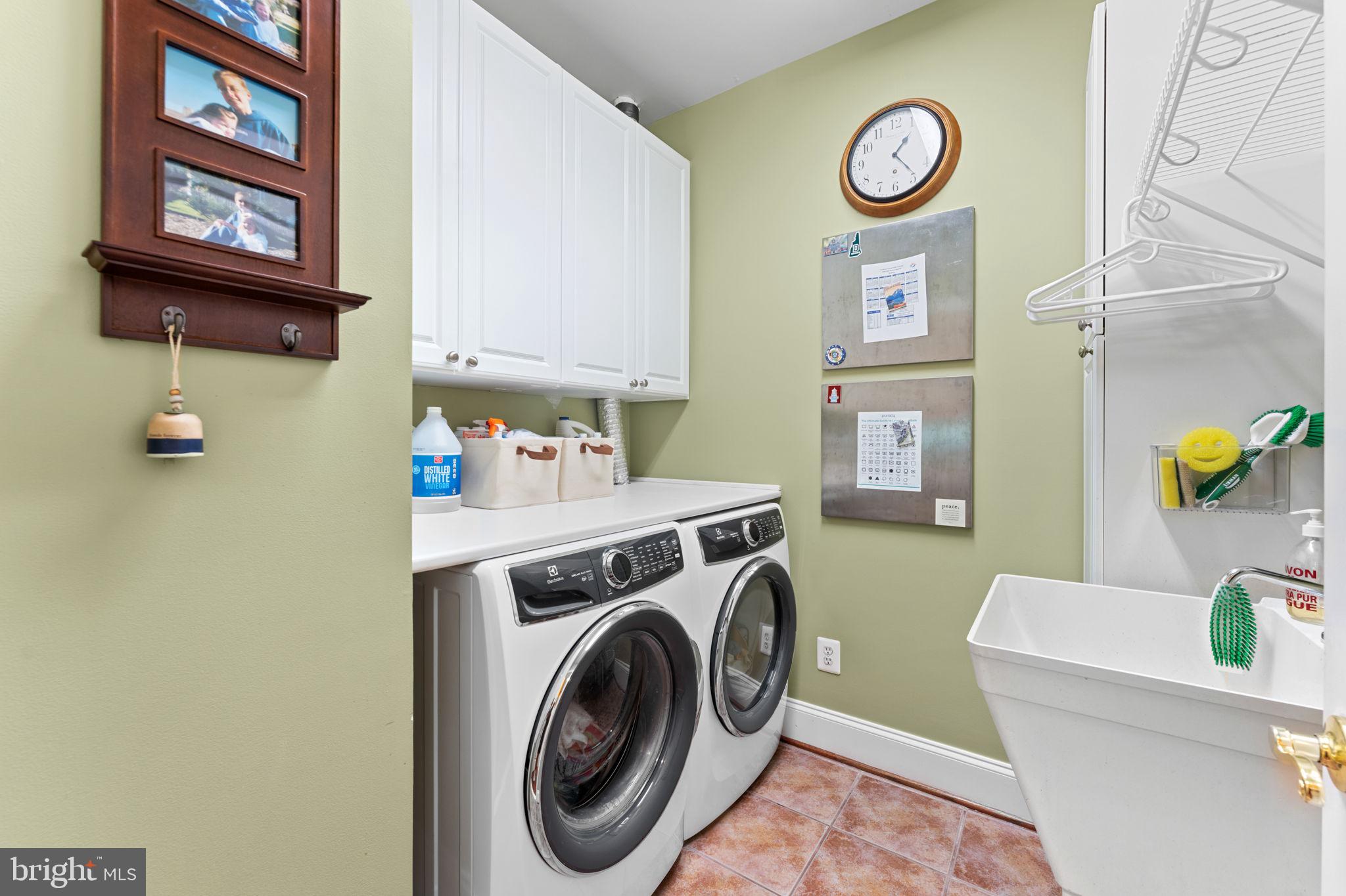 BROADLANDS SOUTH - Residential