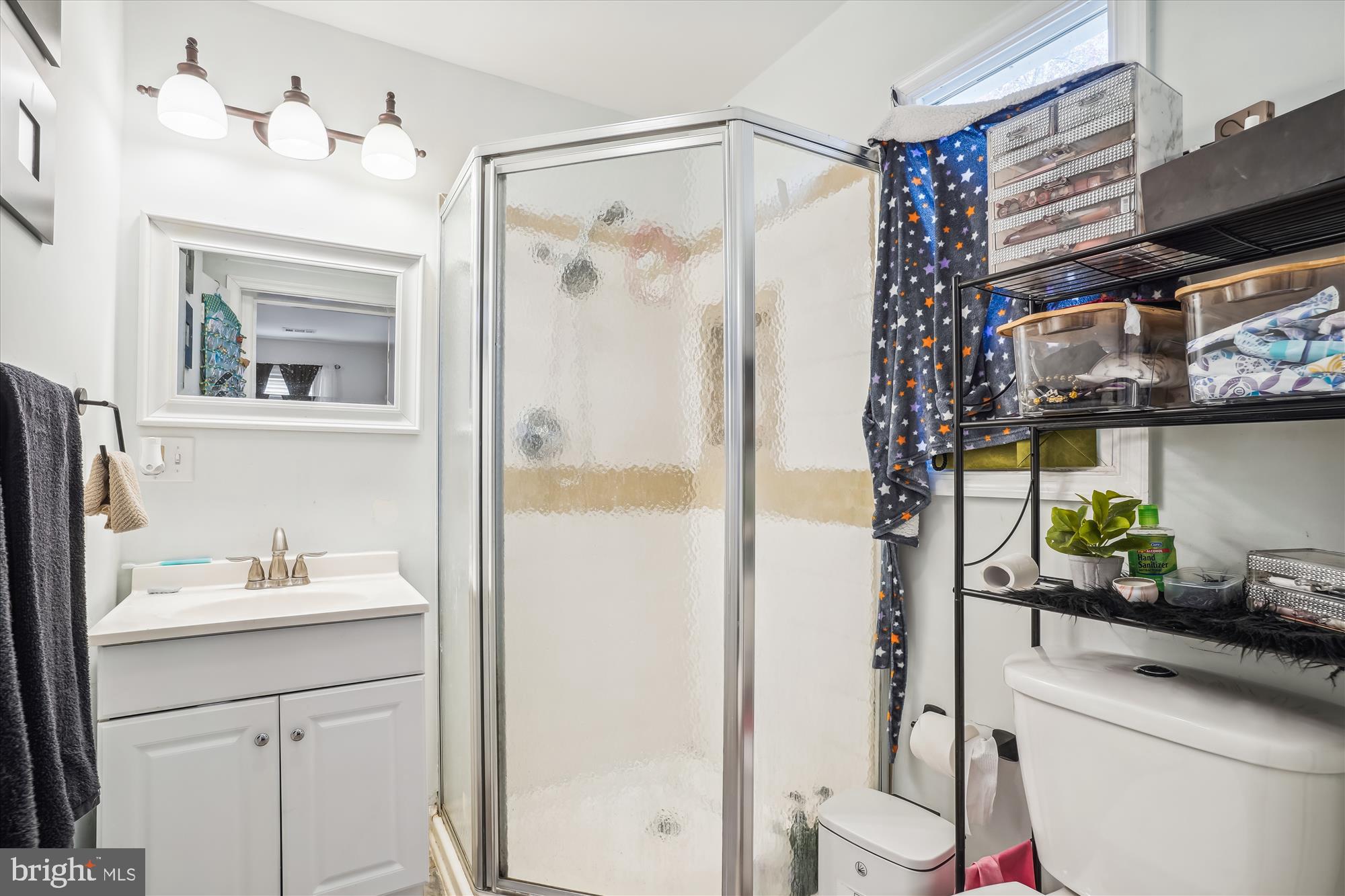 WARBURTON MANOR - Residential