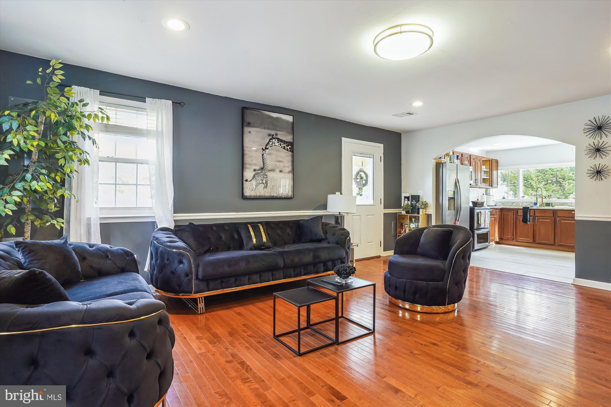 WARBURTON MANOR - Residential