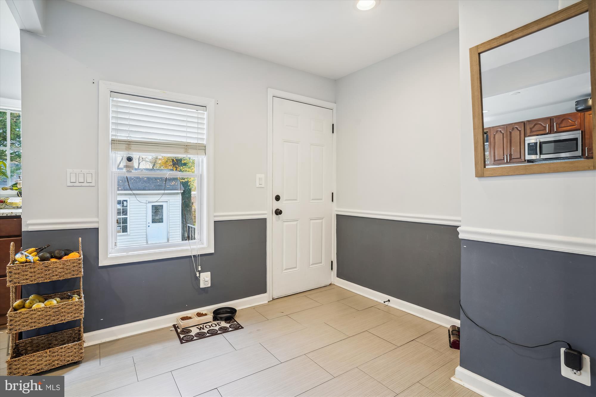 WARBURTON MANOR - Residential