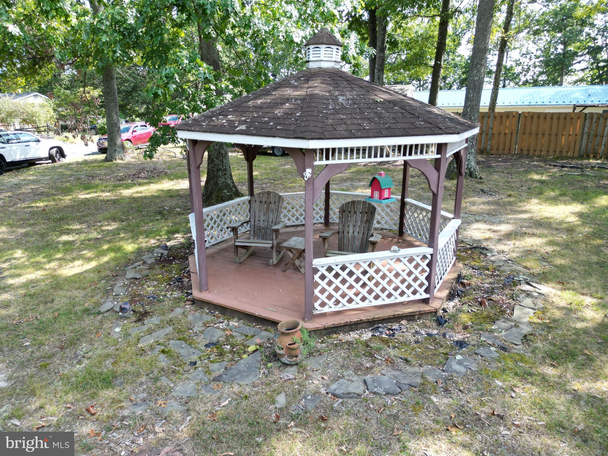 WOODLAND PARK - Residential