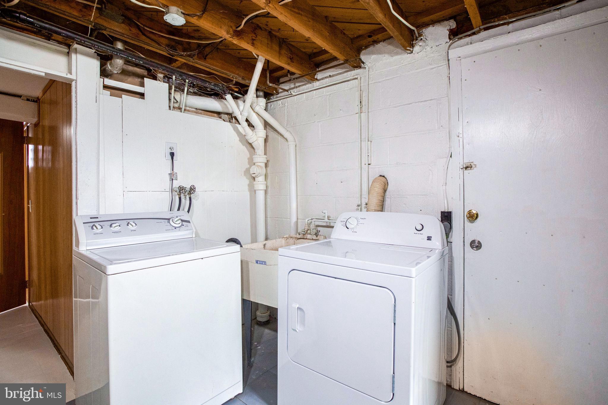 NORTHWOOD VILLAGE - Residential