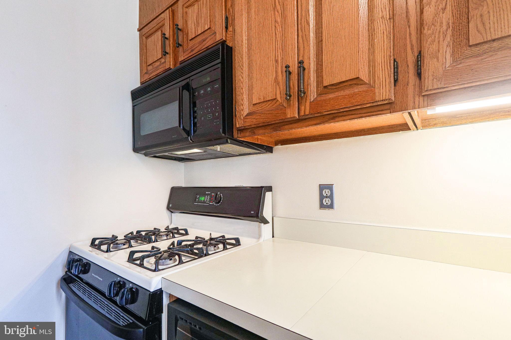 NORTHWOOD VILLAGE - Residential