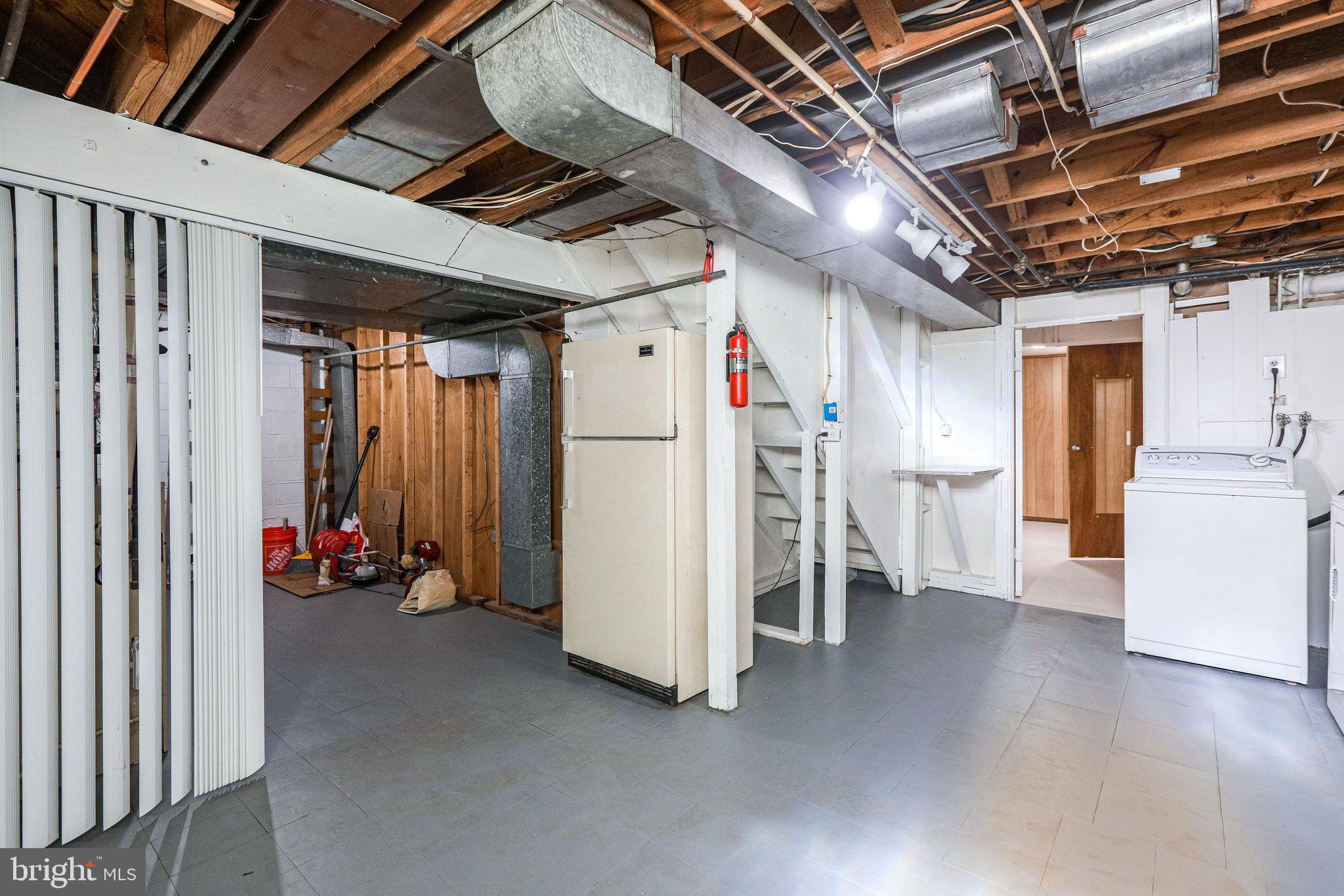 NORTHWOOD VILLAGE - Residential