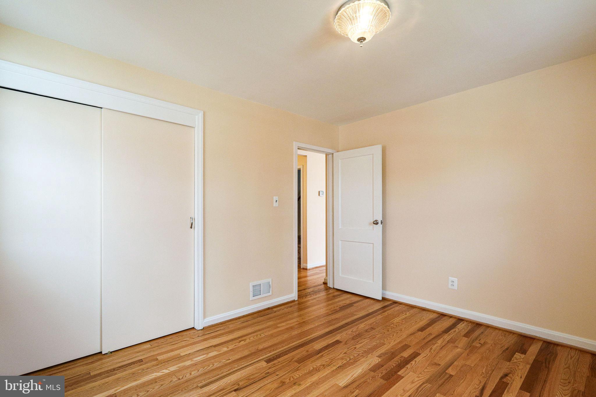 NORTHWOOD VILLAGE - Residential