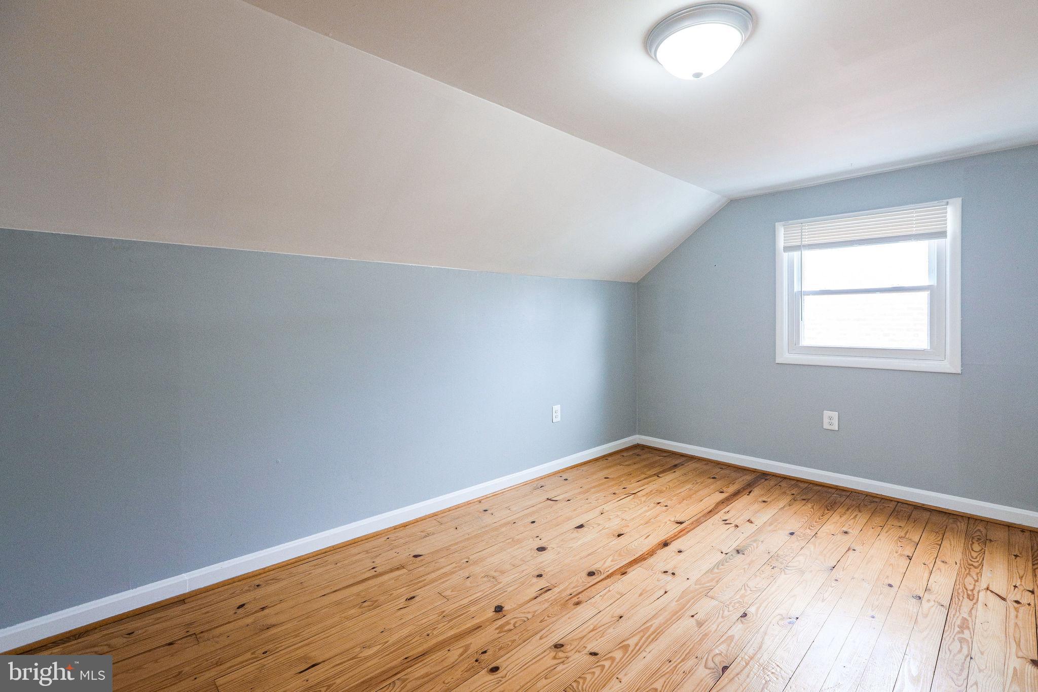 NORTHWOOD VILLAGE - Residential