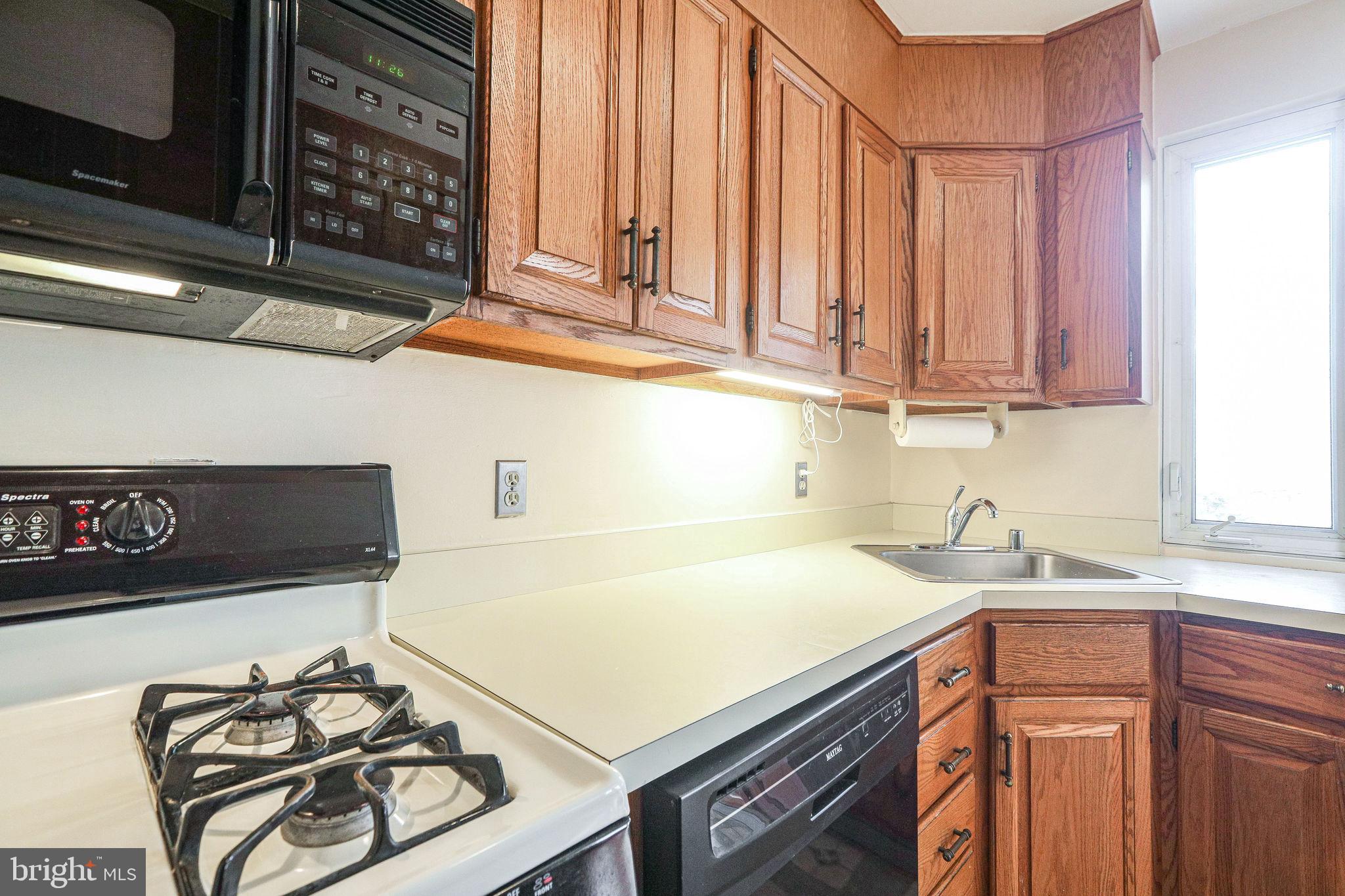 NORTHWOOD VILLAGE - Residential