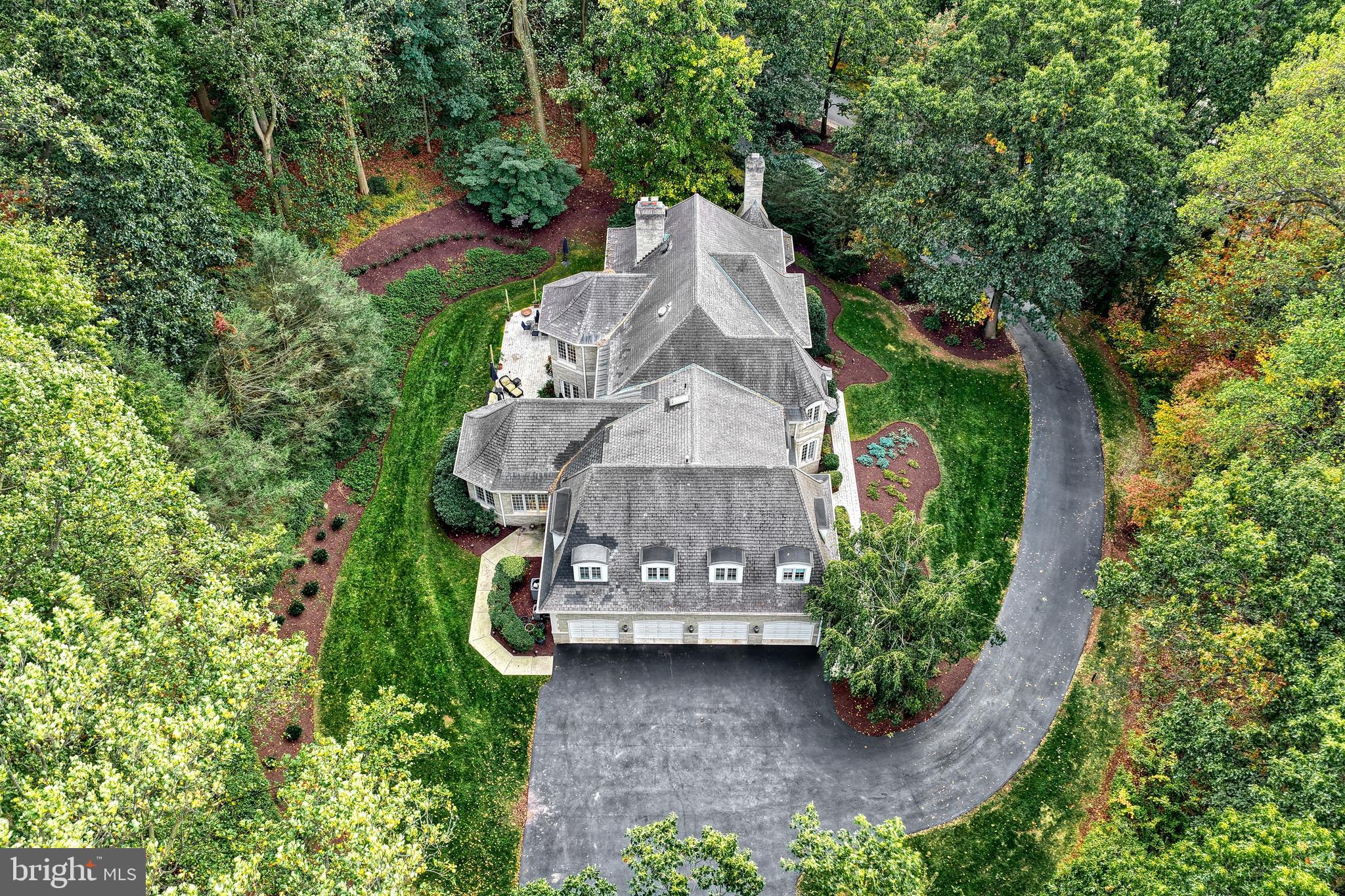 THE OAKS - Residential