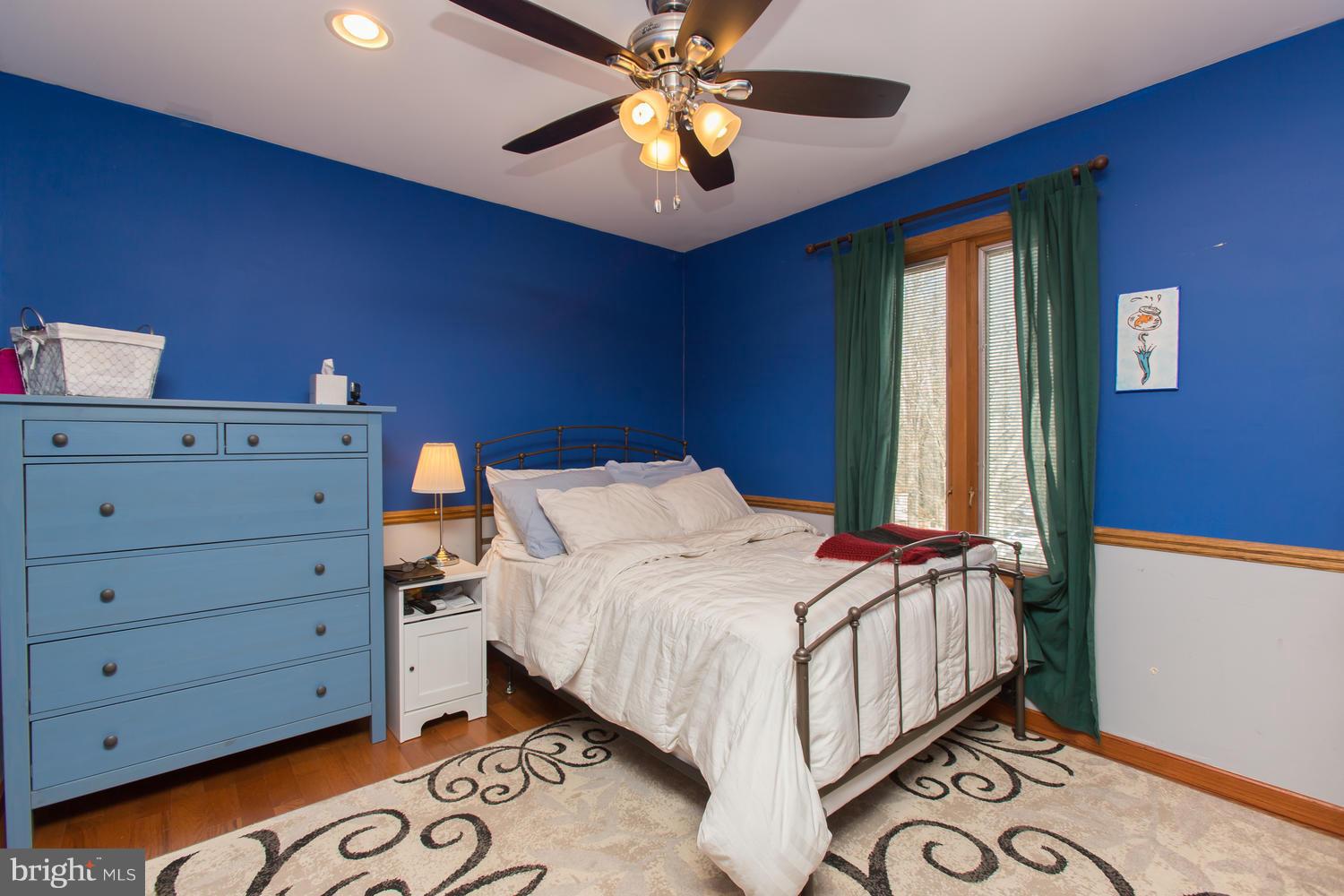 HILLCREST - Residential