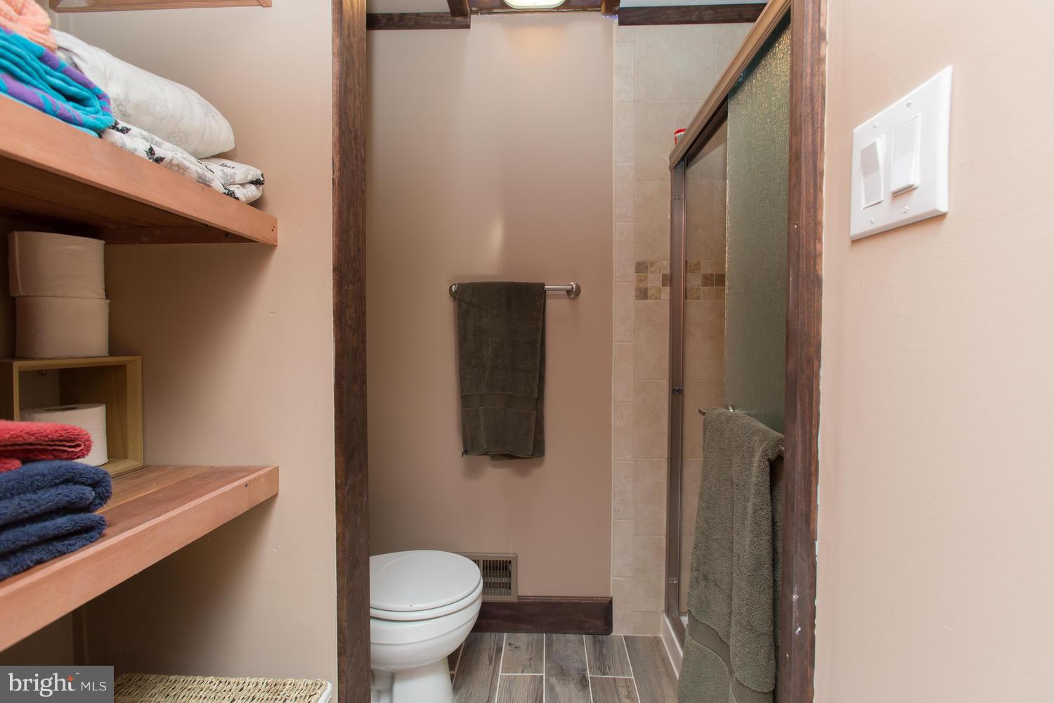 HILLCREST - Residential