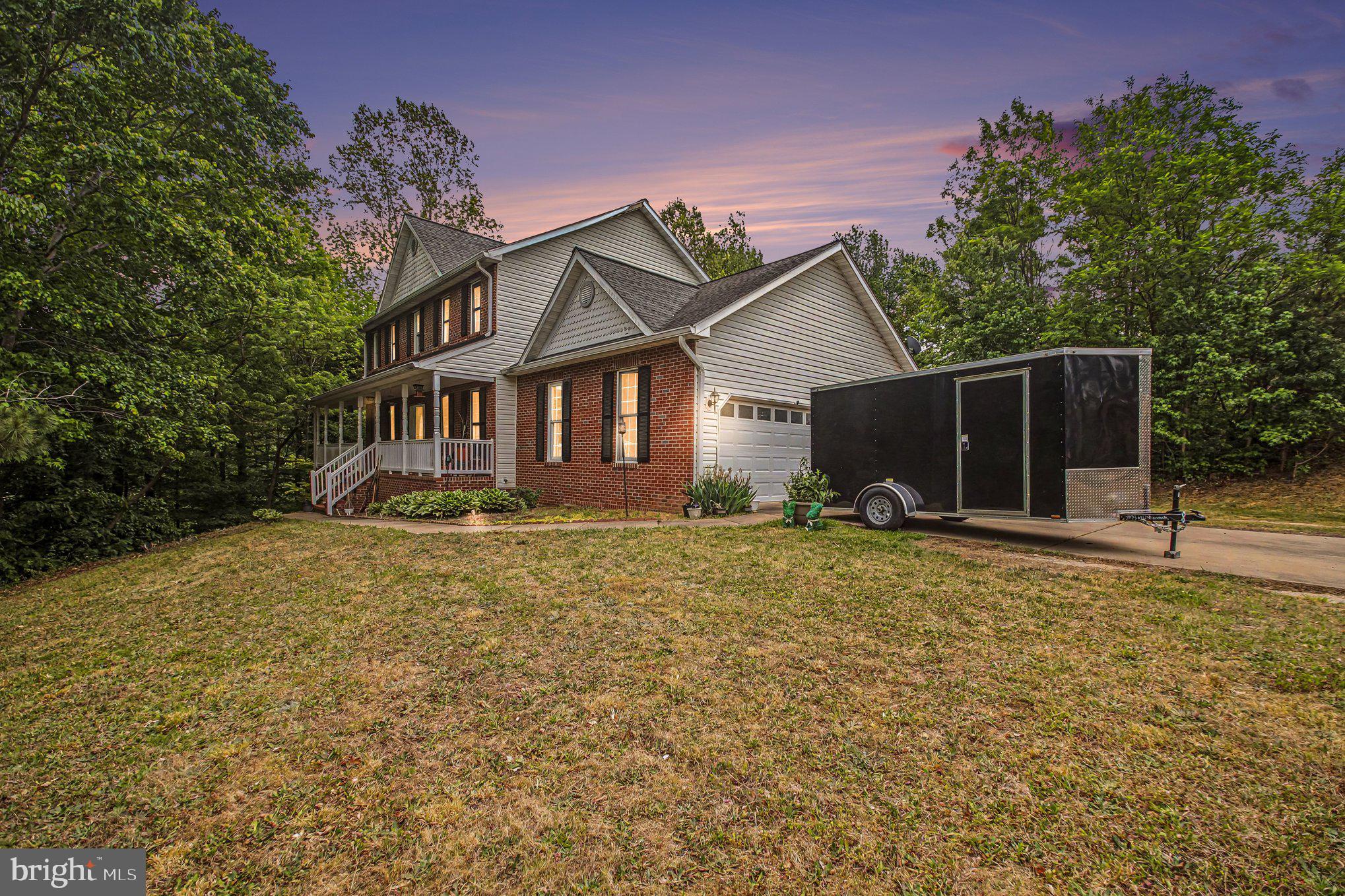 PRESIDENTIAL LAKES - Residential