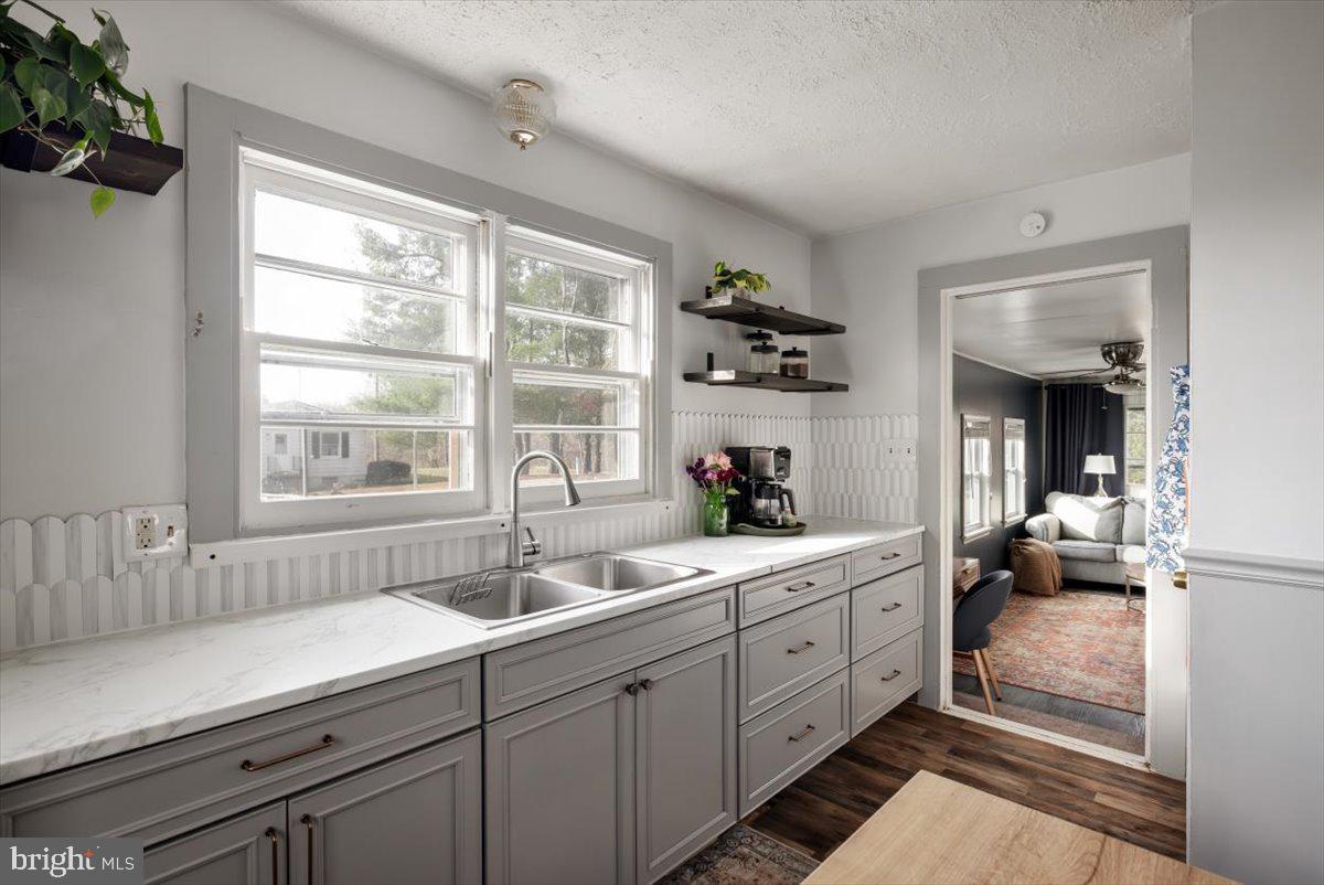 WINCHESTER - Residential