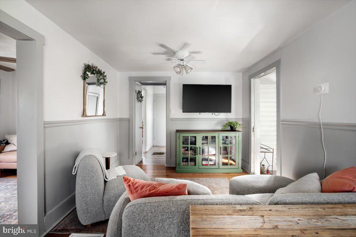 WINCHESTER - Residential