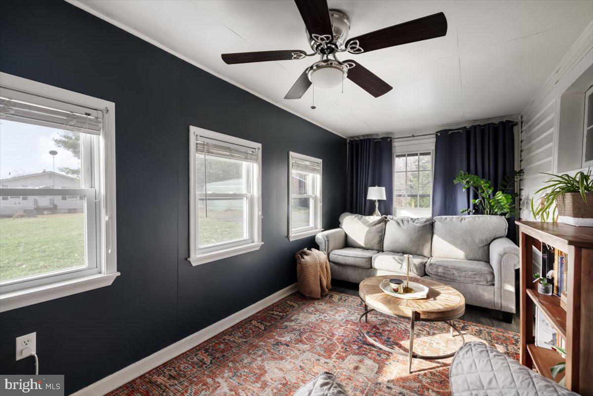 WINCHESTER - Residential