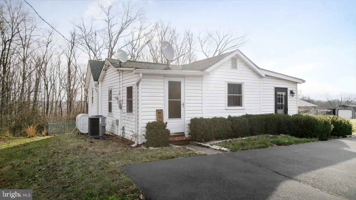 WINCHESTER - Residential