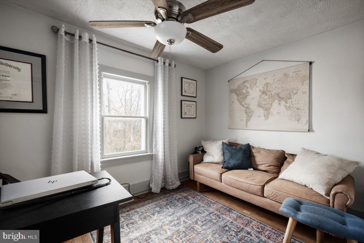 WINCHESTER - Residential