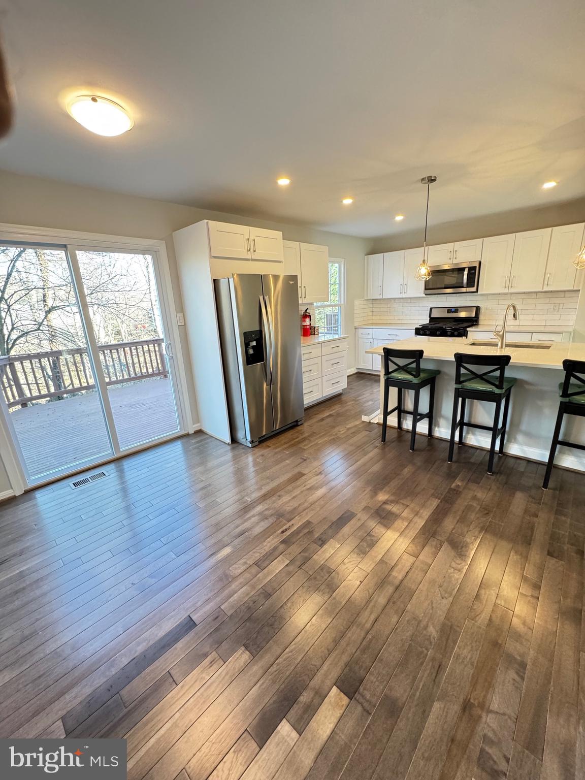 ASHBURN VILLAGE - Residential Lease