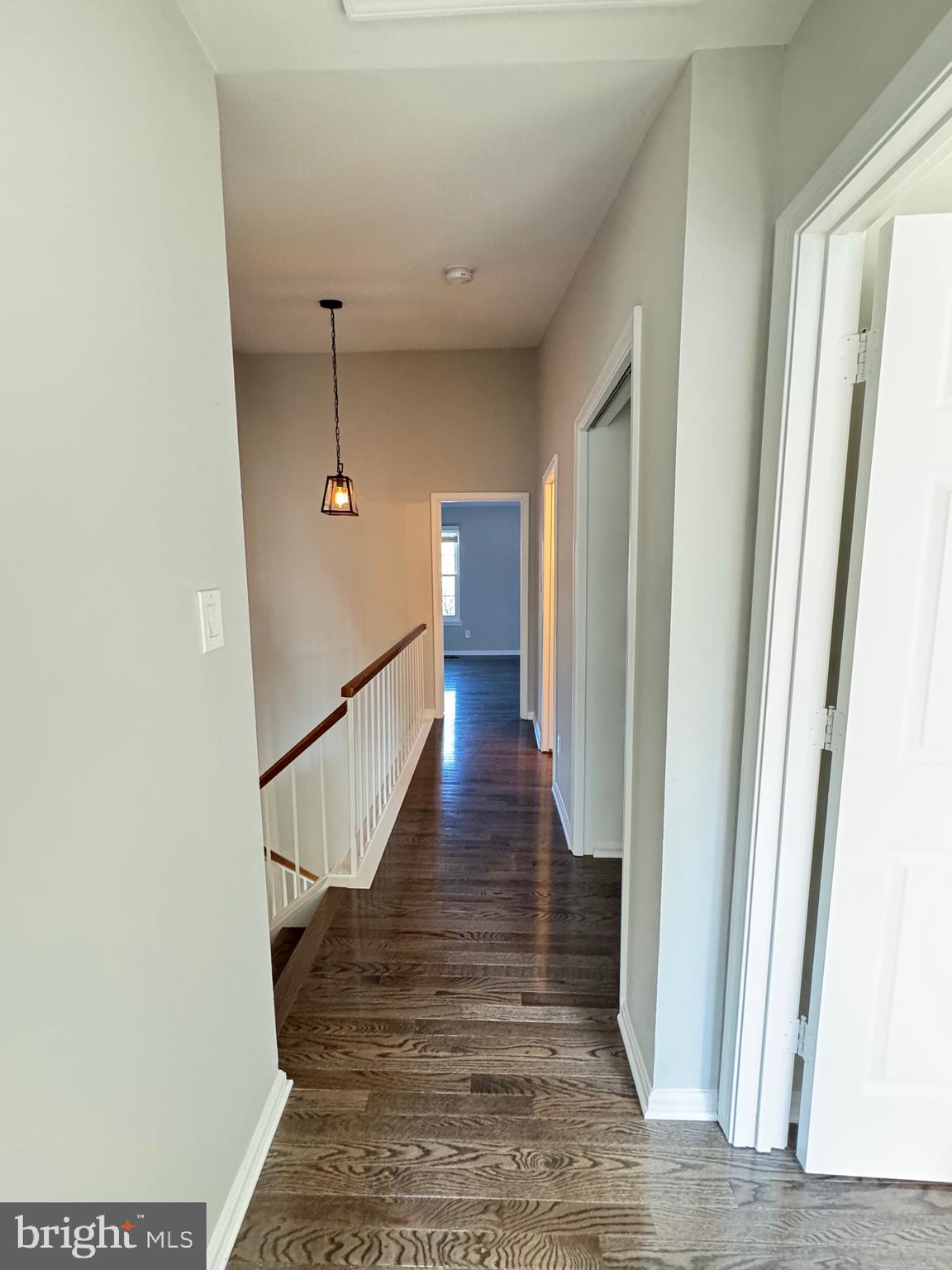 ASHBURN VILLAGE - Residential Lease