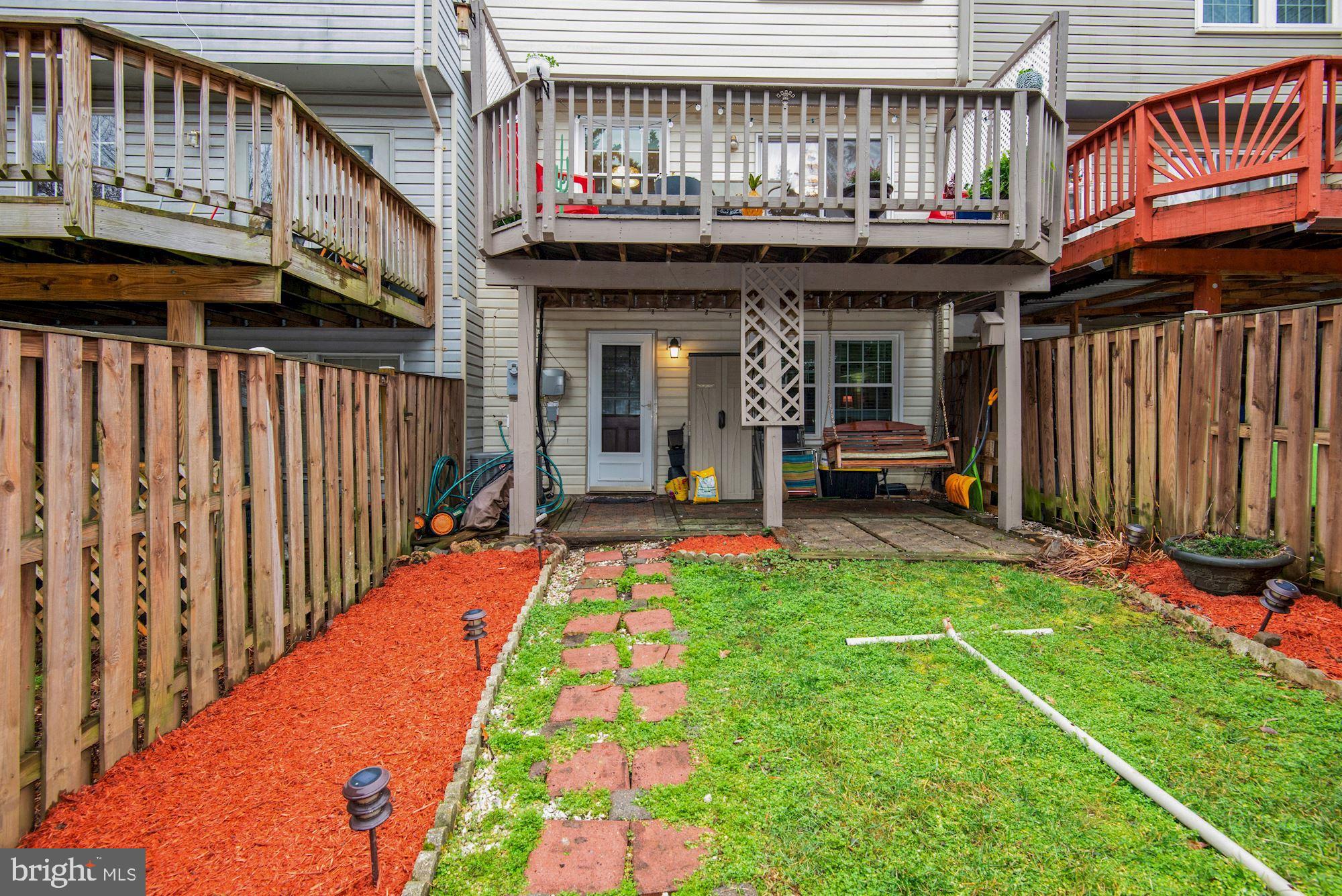 FOX CREEK - Residential