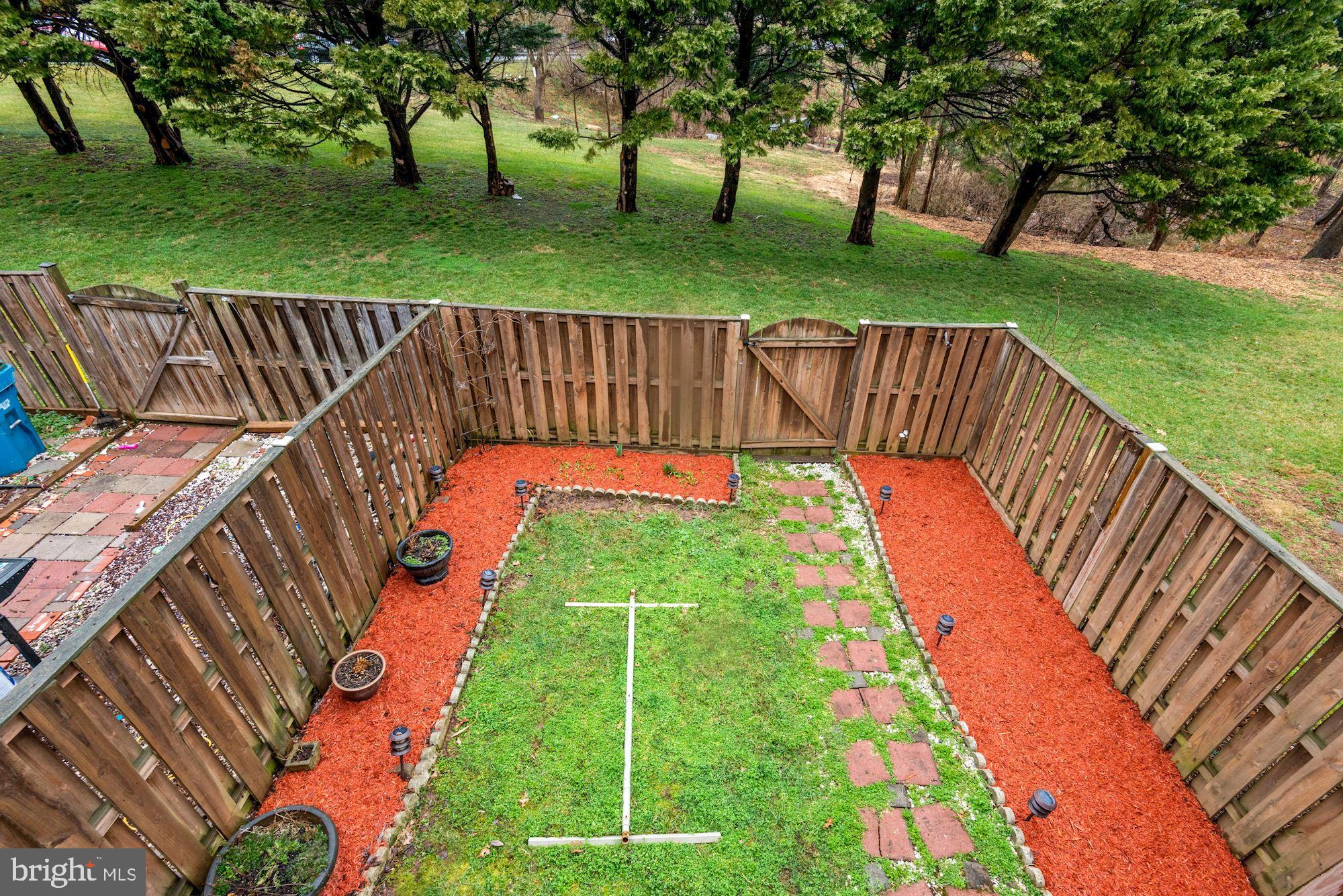 FOX CREEK - Residential