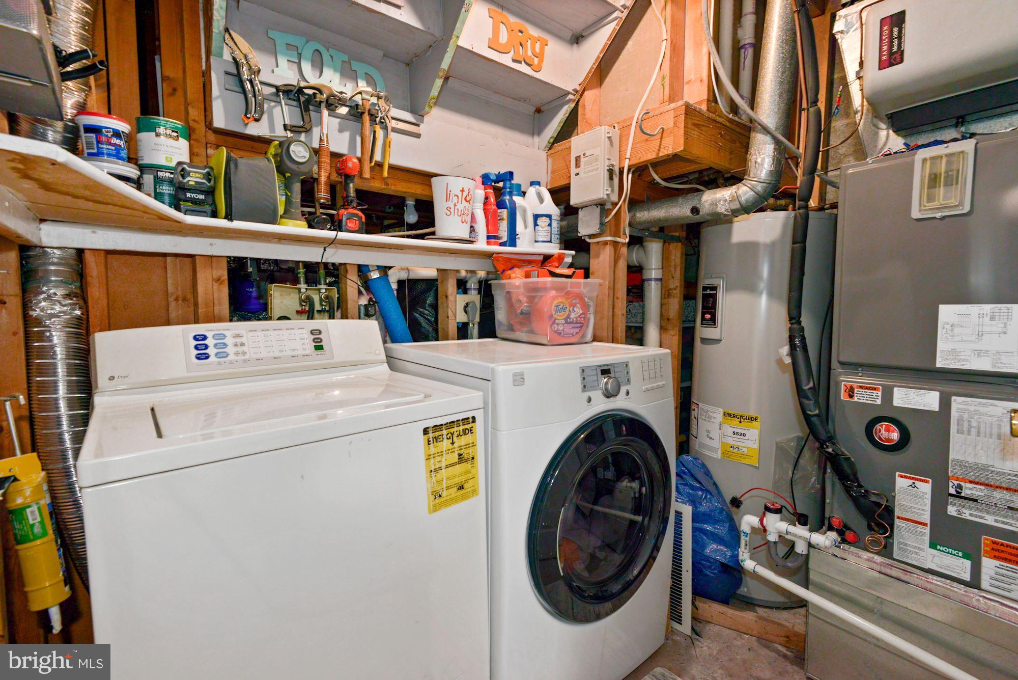 FOX CREEK - Residential