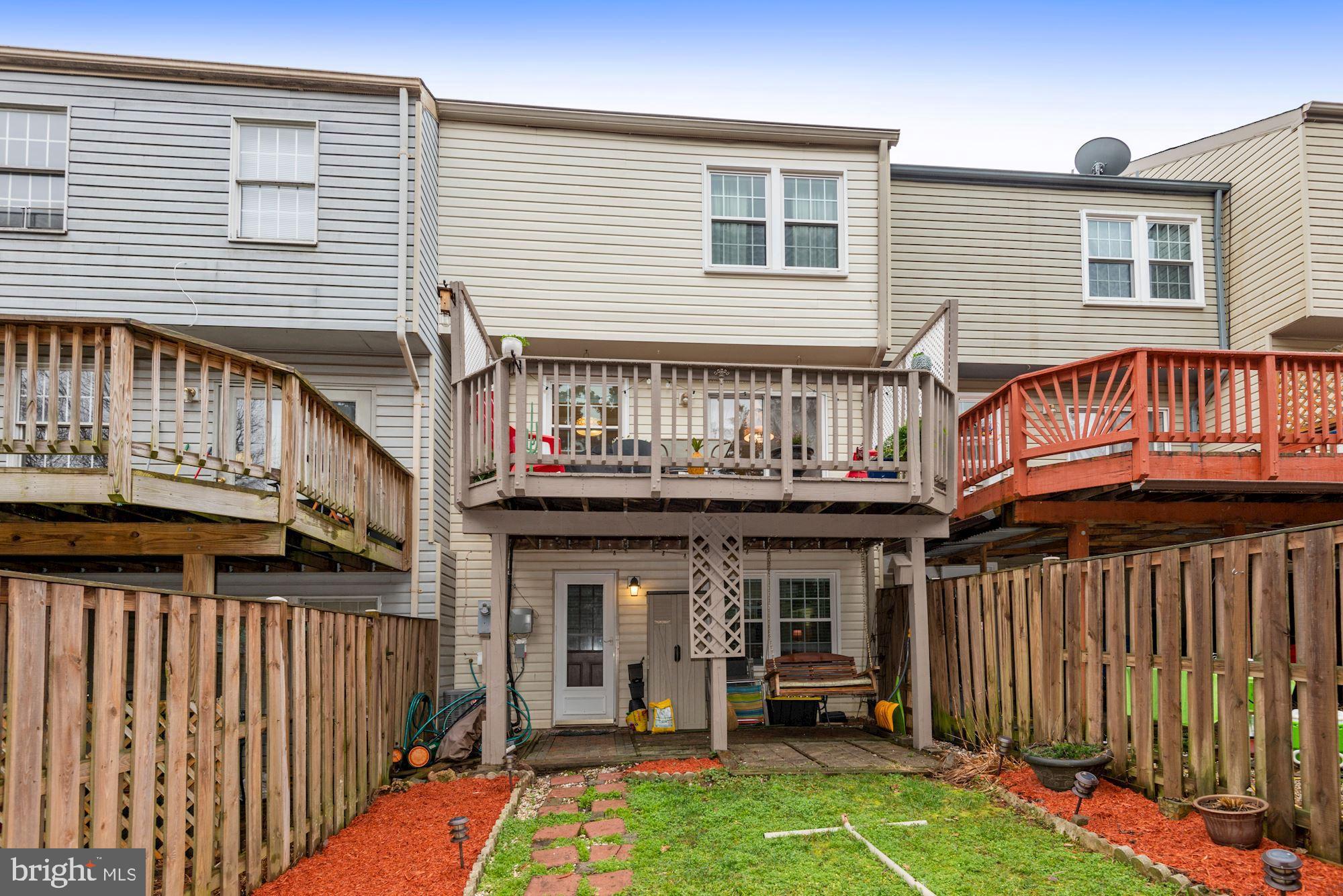 FOX CREEK - Residential