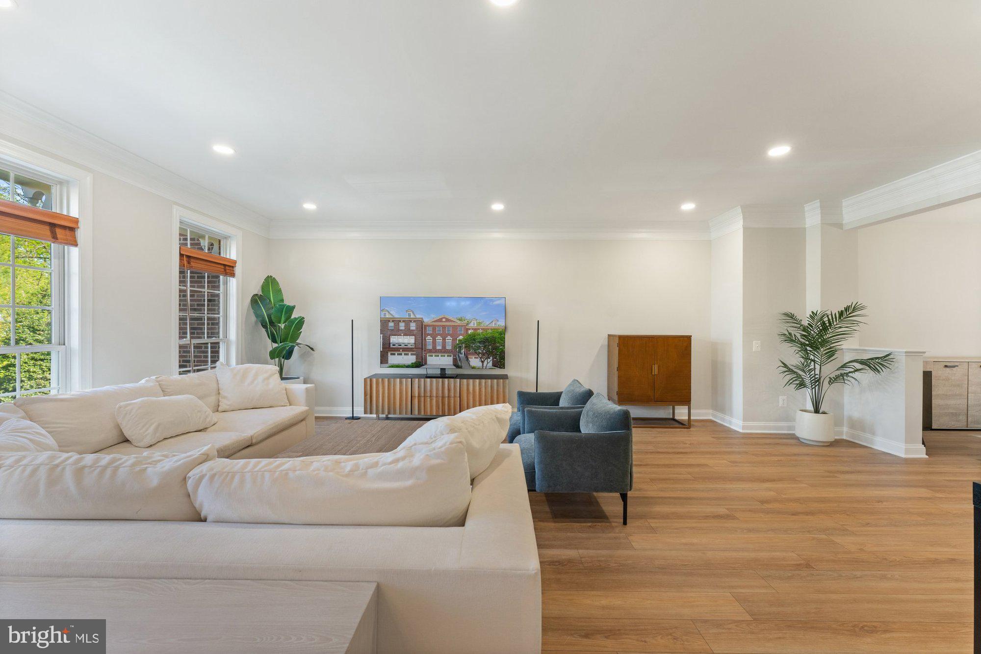 MARYWOOD ESTATES - Residential