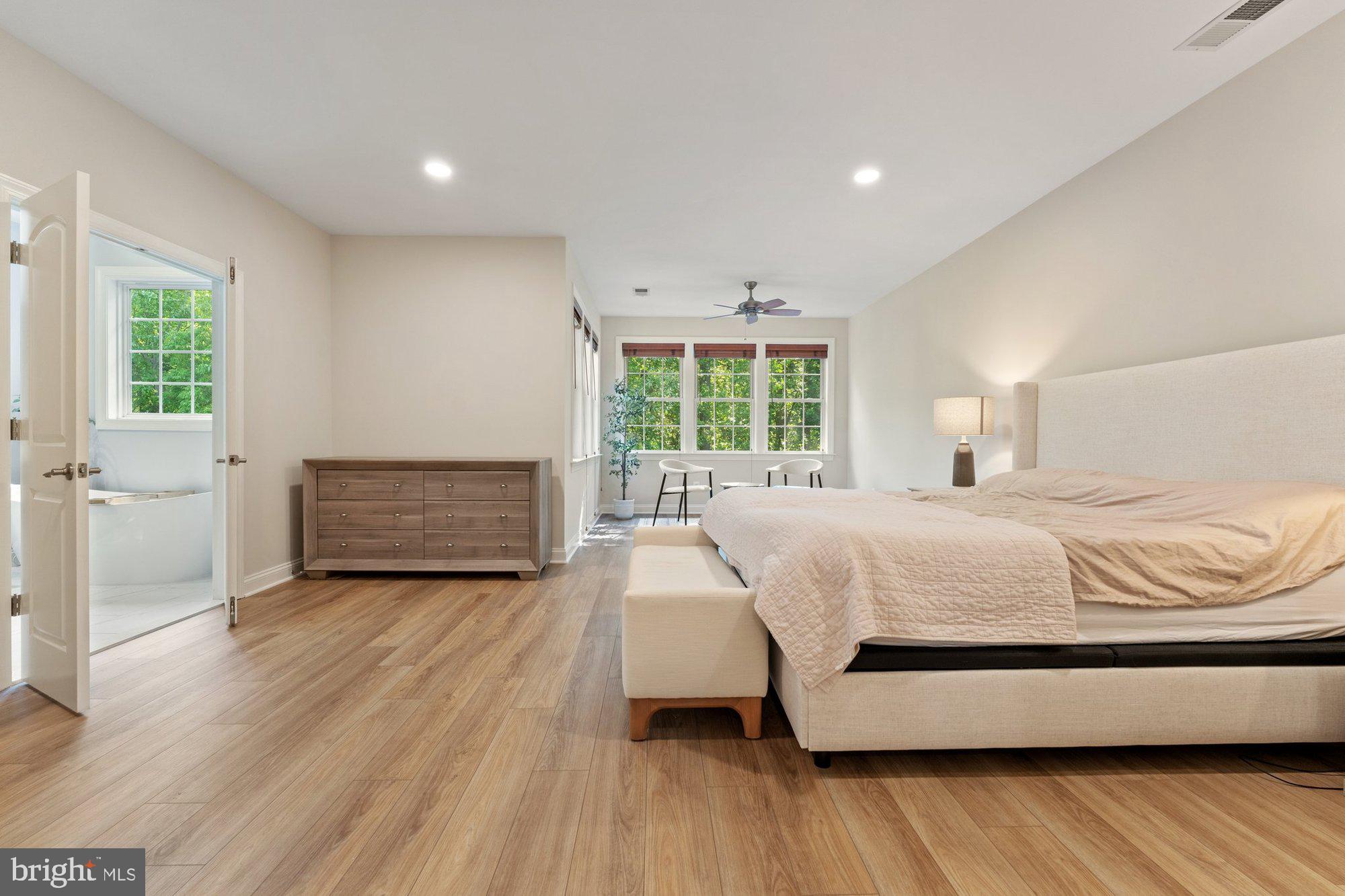 MARYWOOD ESTATES - Residential