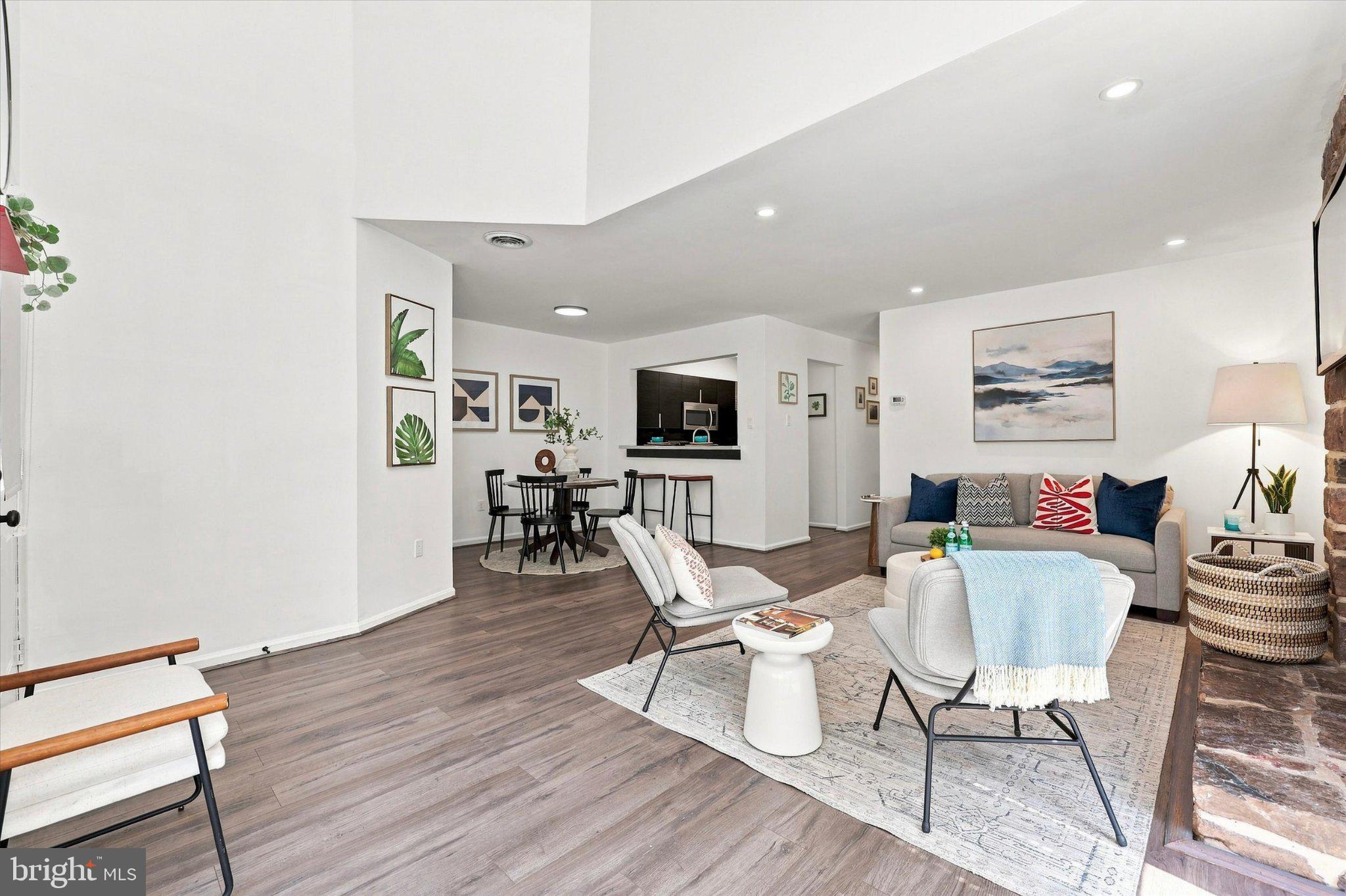 27 BROOKSIDE COURT
