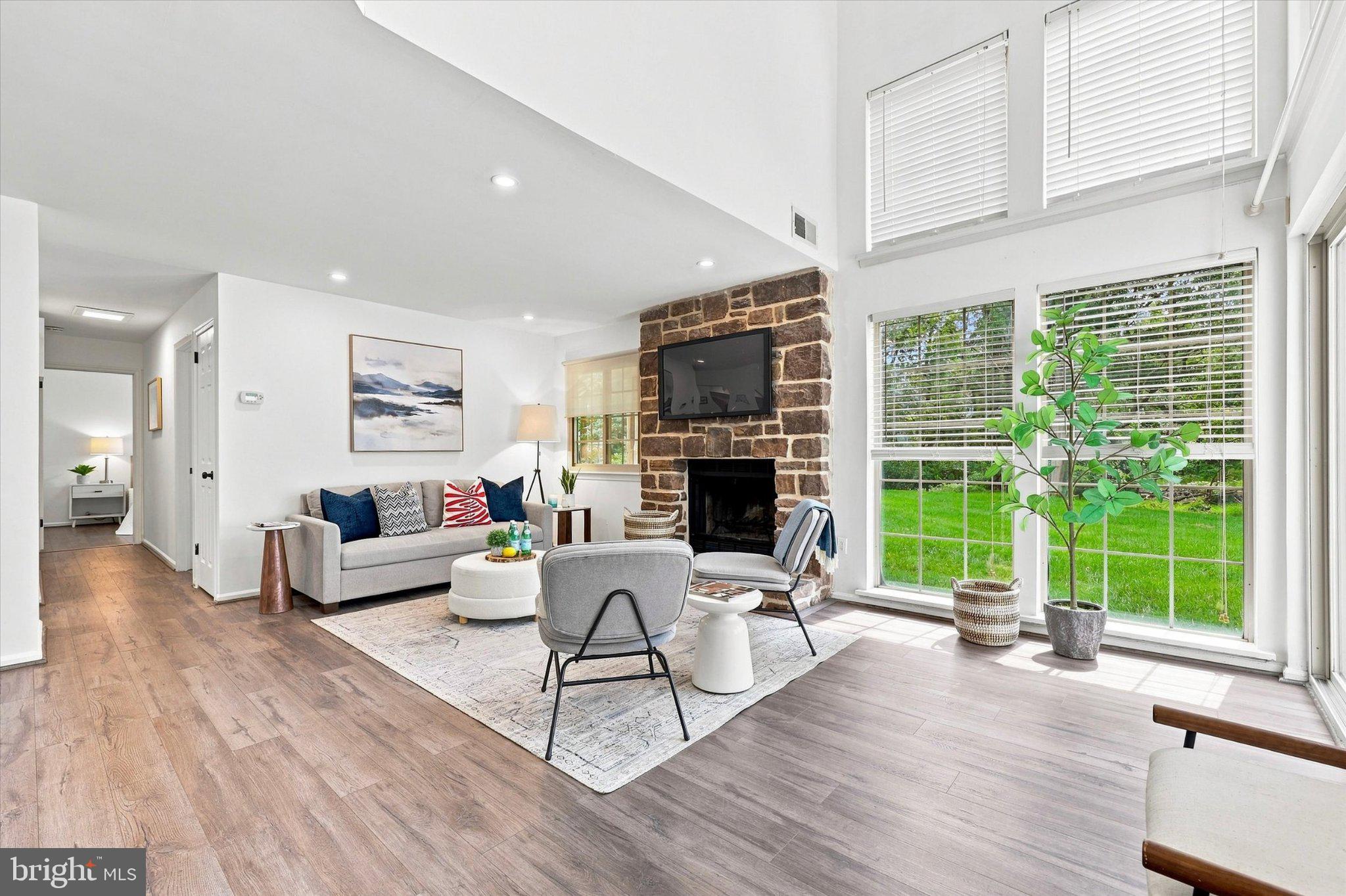 27 BROOKSIDE COURT