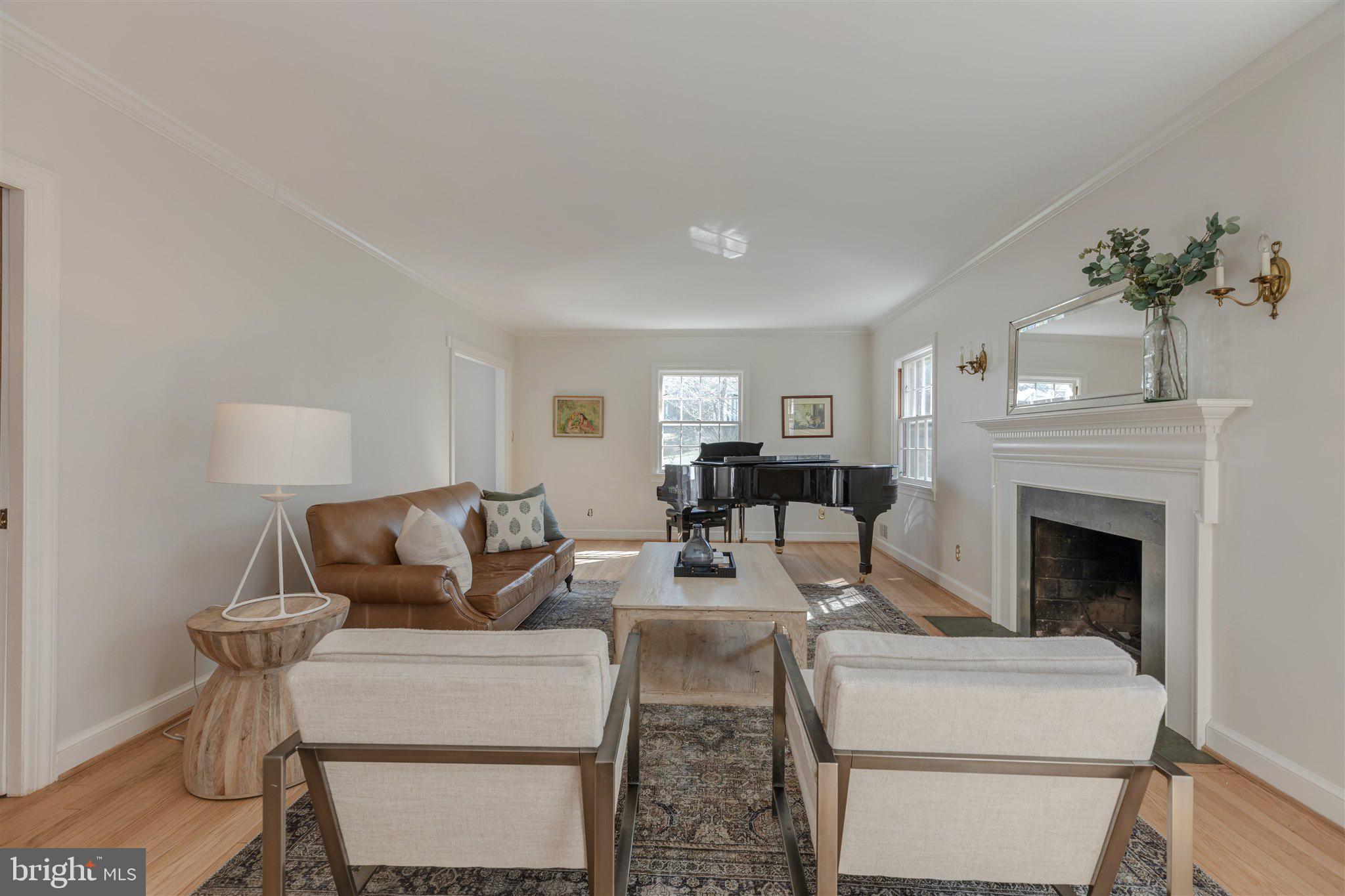 ROCK SPRING - Residential