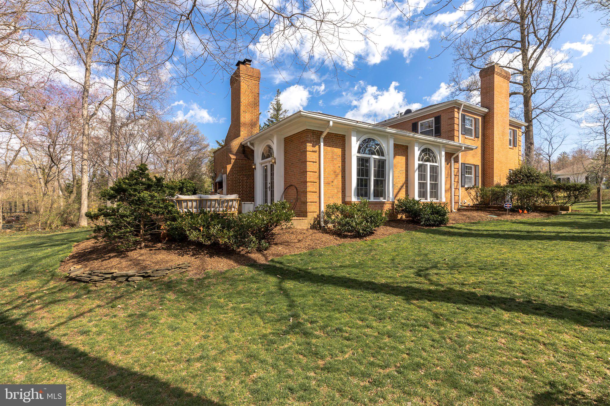 ROCK SPRING - Residential