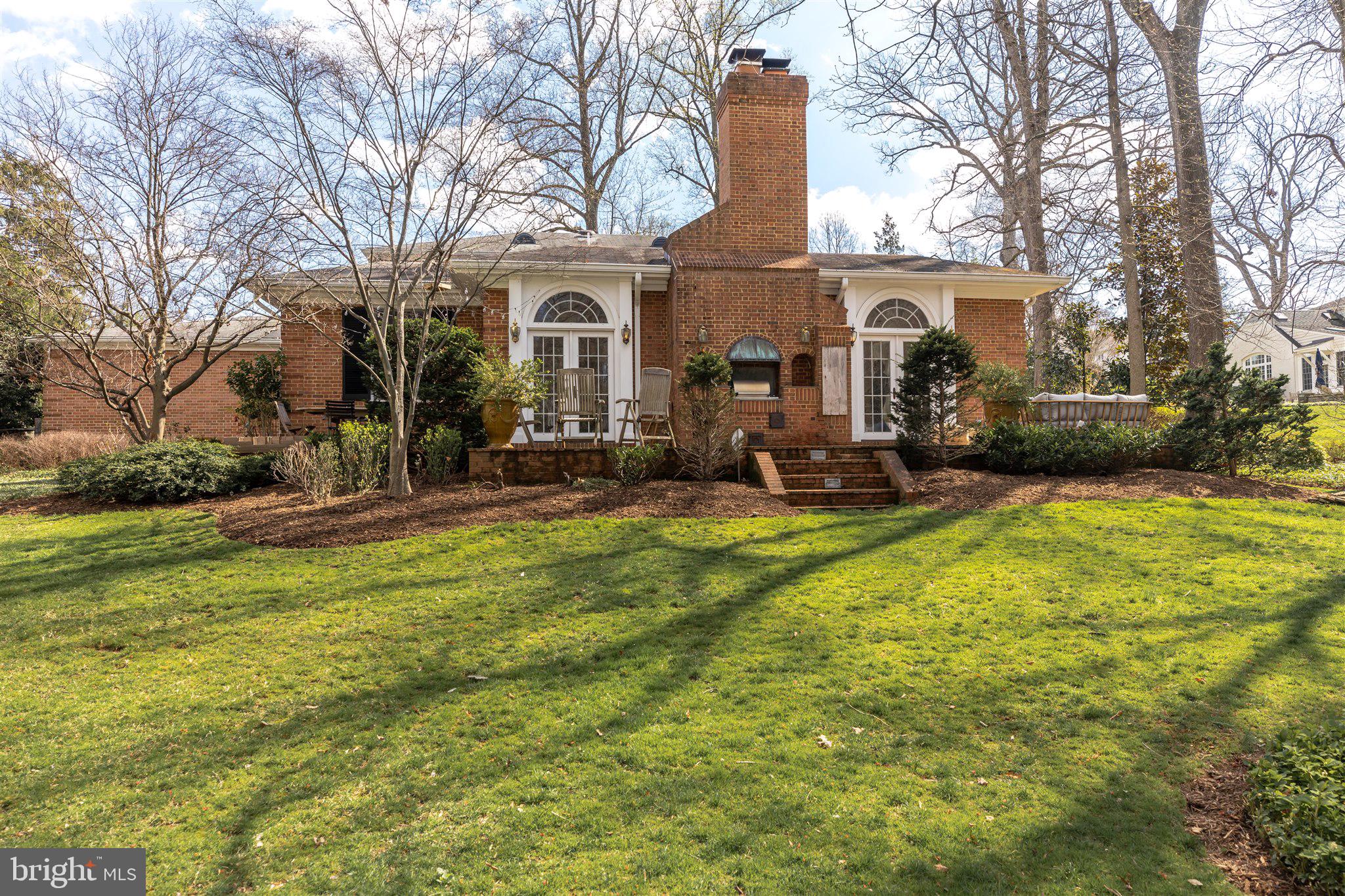 ROCK SPRING - Residential