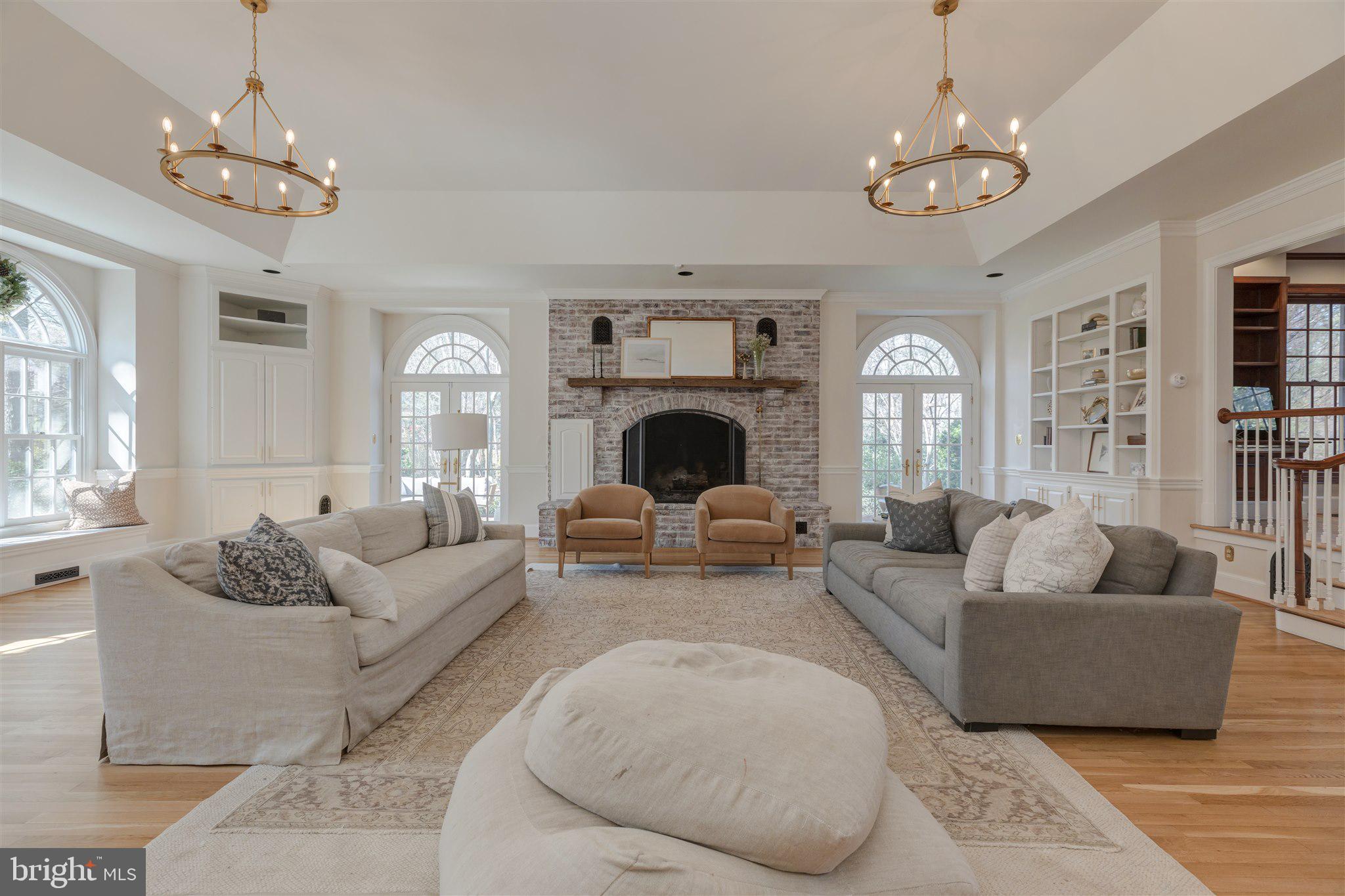 ROCK SPRING - Residential