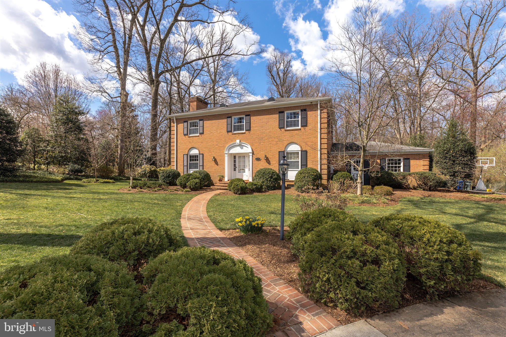 ROCK SPRING - Residential