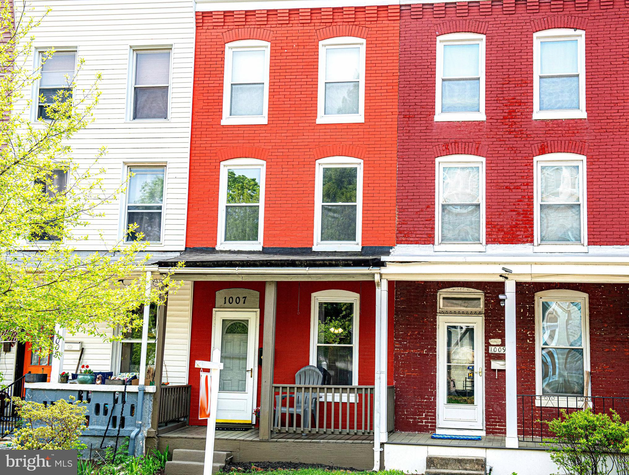 1007 W 37TH STREET