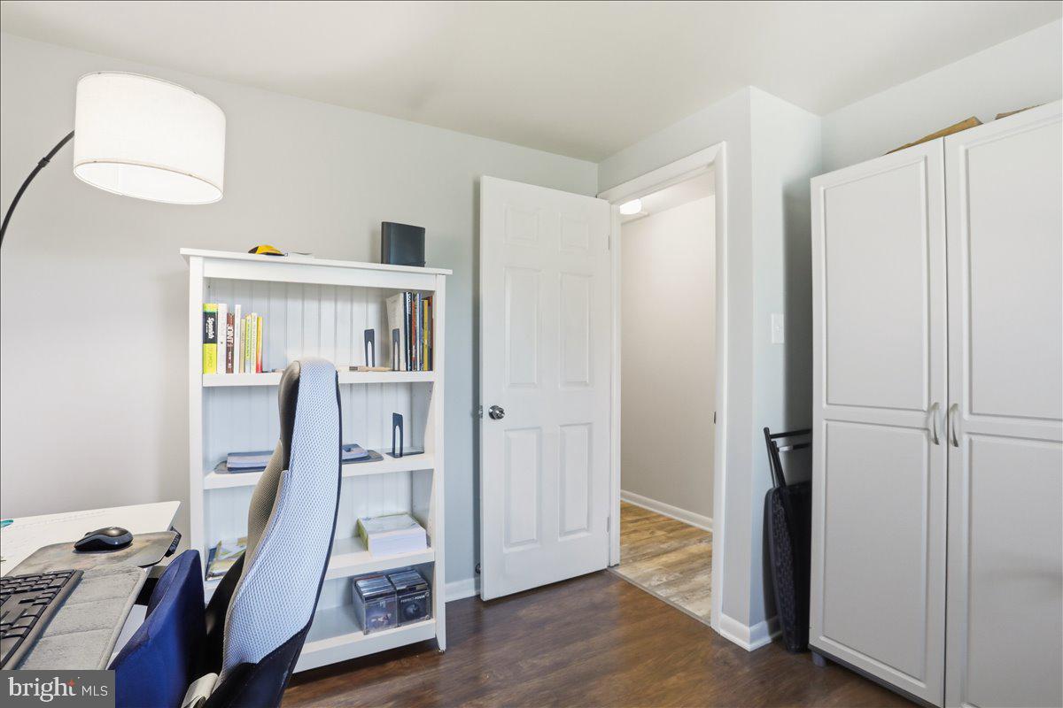 MOUNTAIN VIEW ACRES - Residential