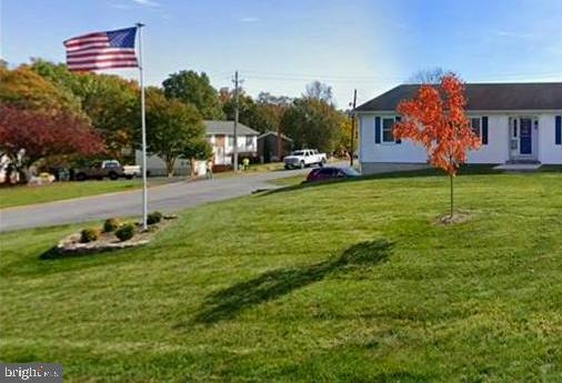 MOUNTAIN VIEW ACRES - Residential