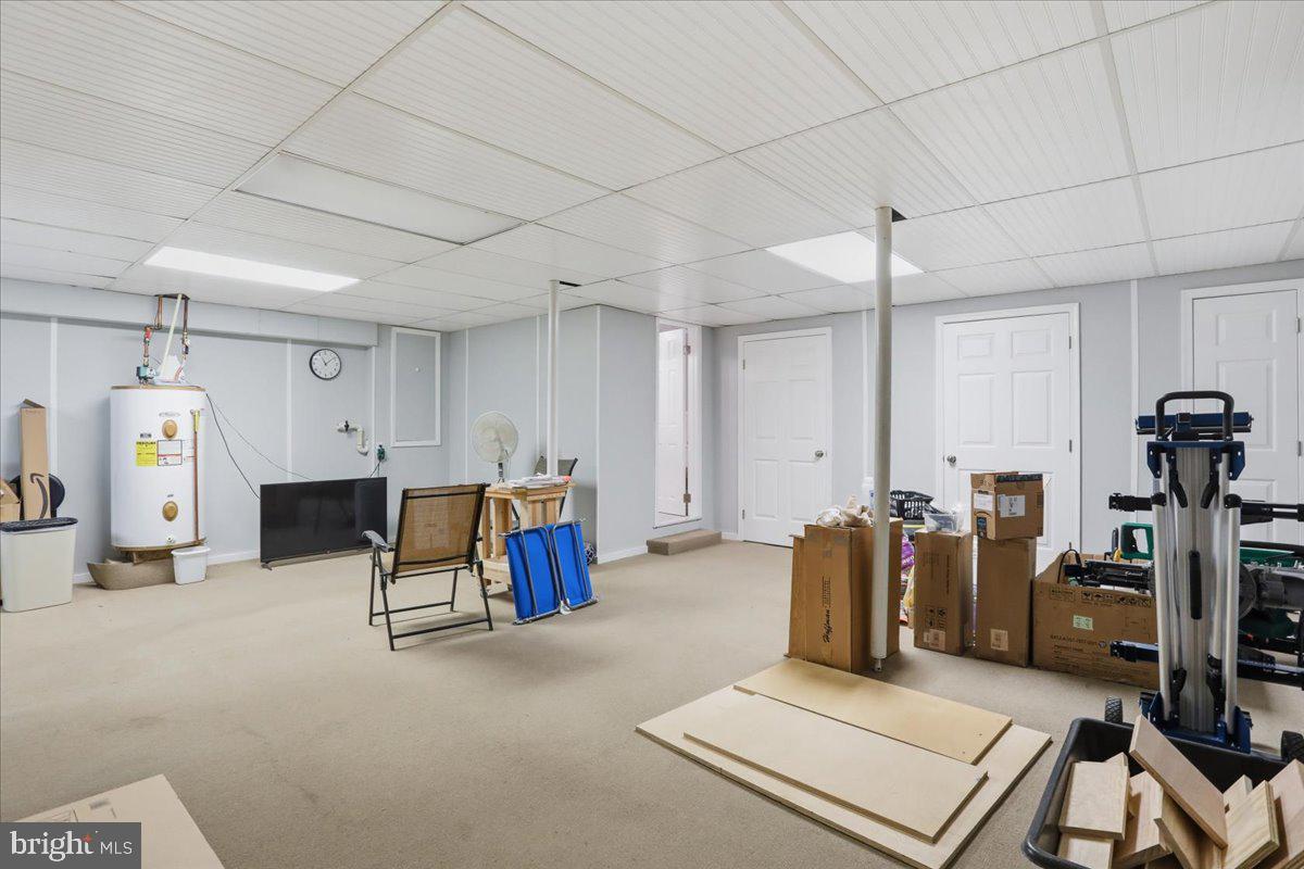 MOUNTAIN VIEW ACRES - Residential
