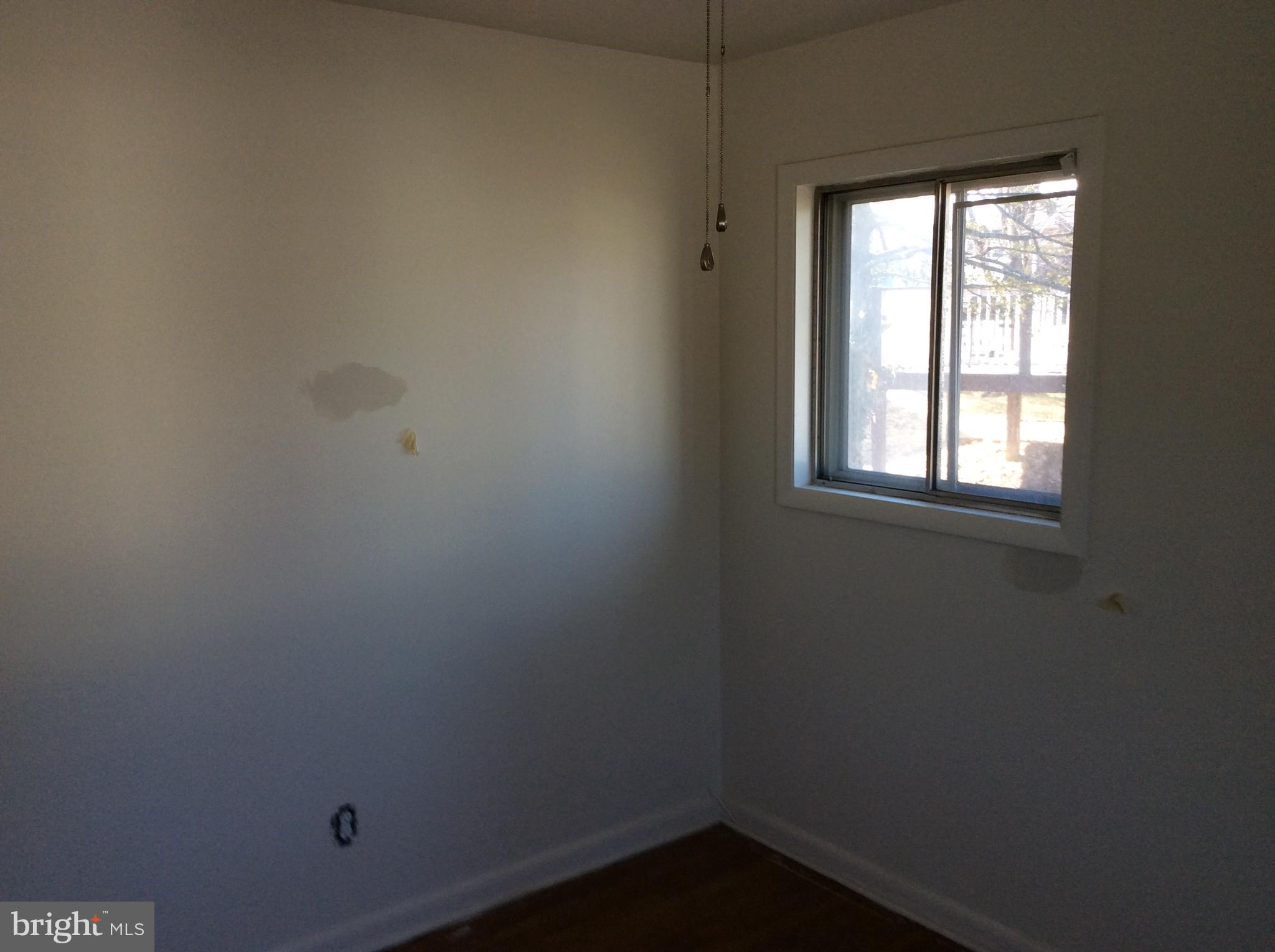 BROOKE MANOR - Residential