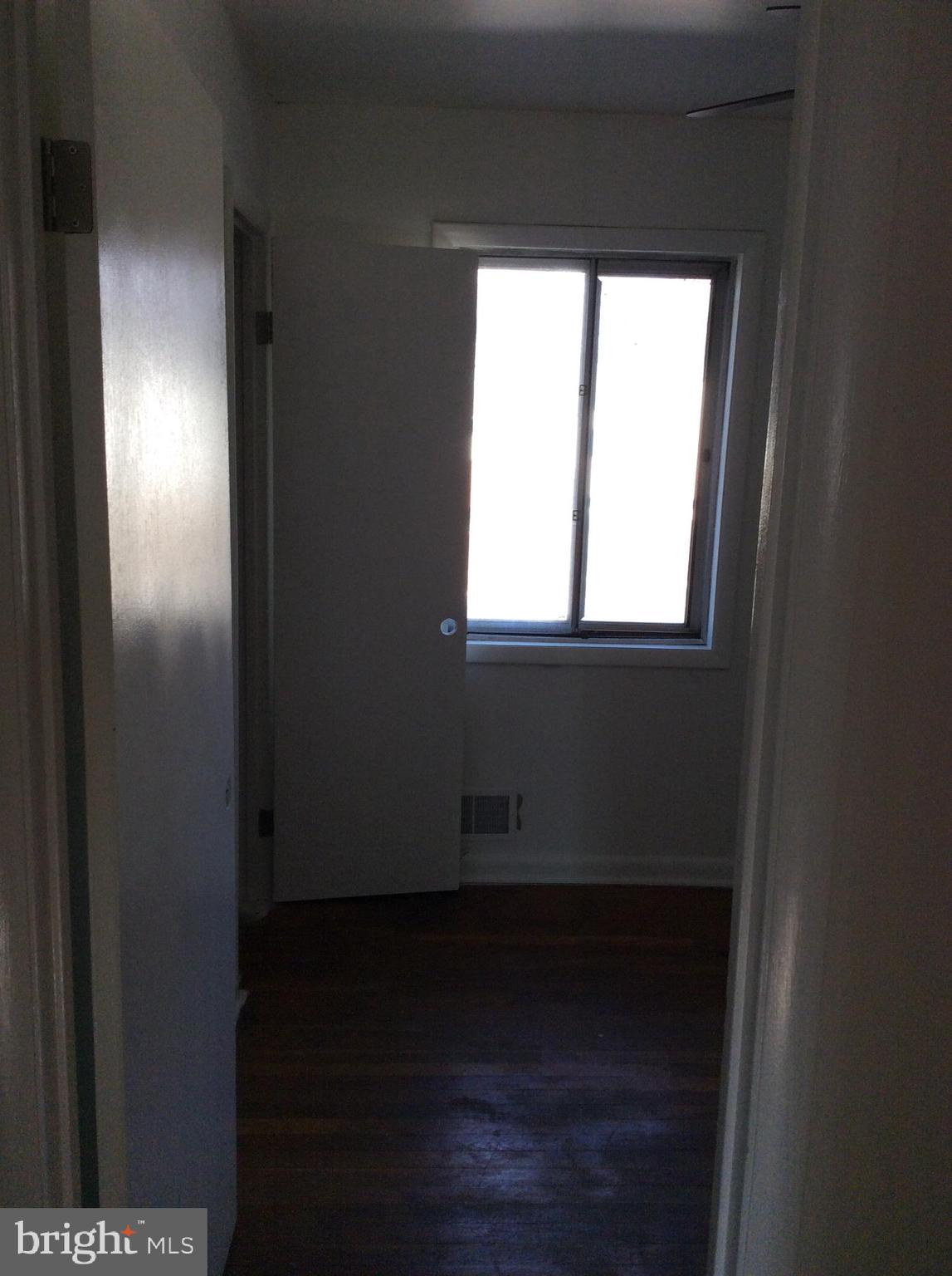 BROOKE MANOR - Residential