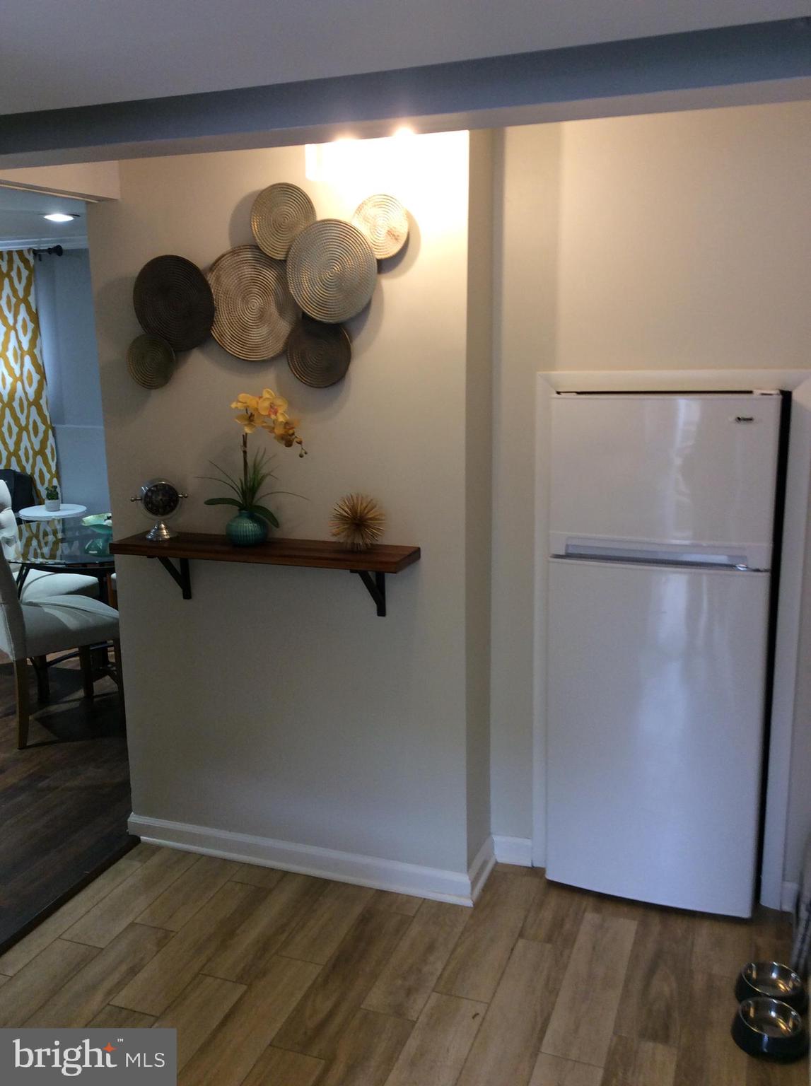 BROOKE MANOR - Residential