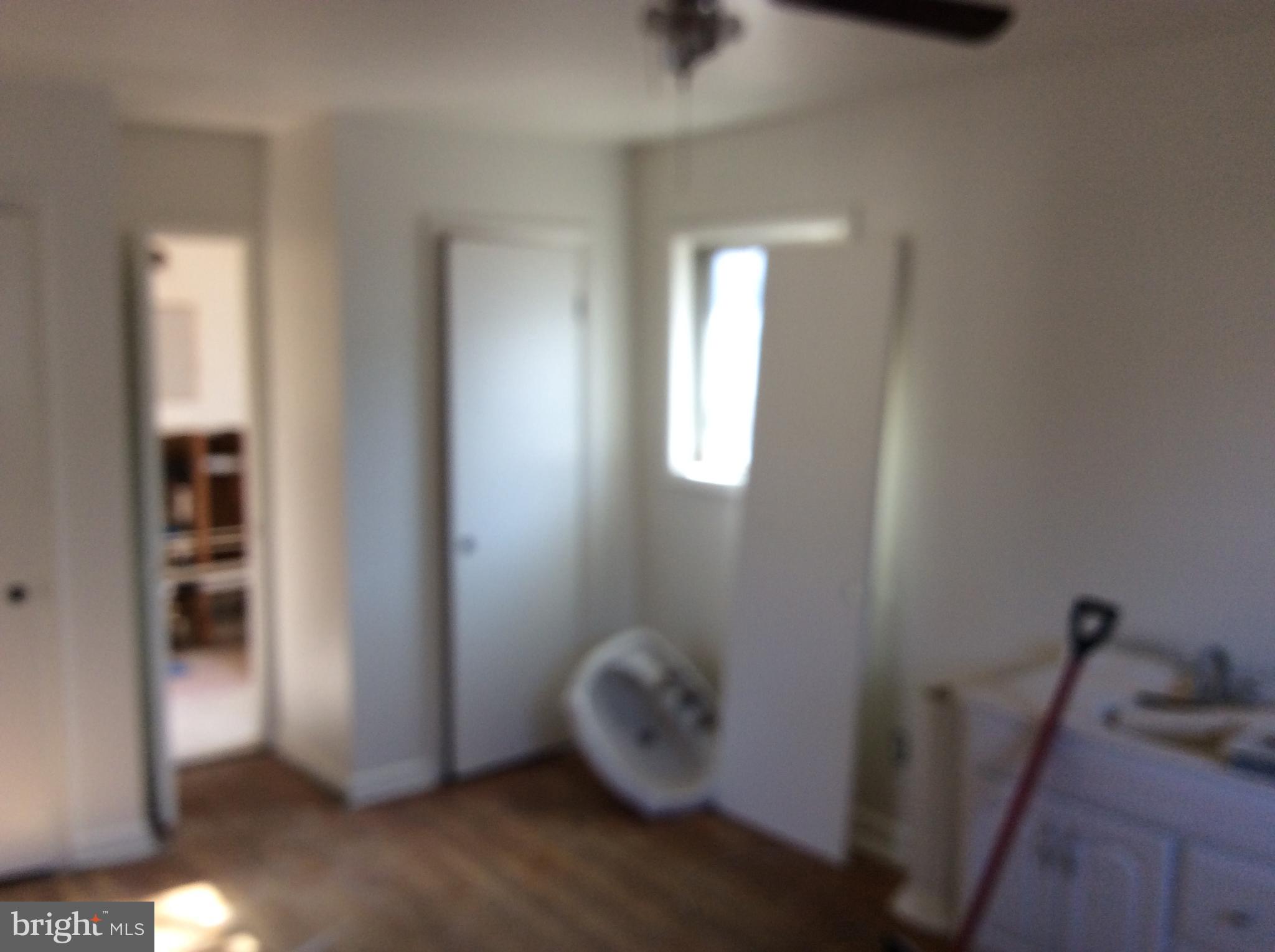 BROOKE MANOR - Residential