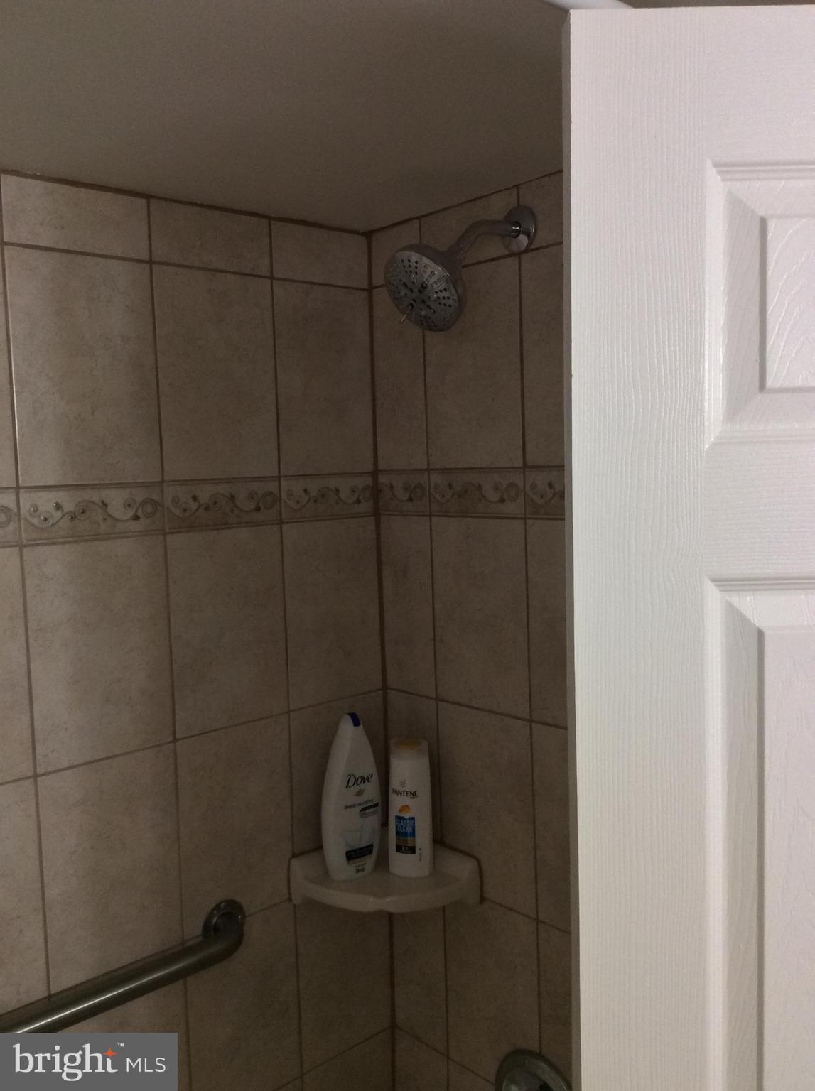 BROOKE MANOR - Residential