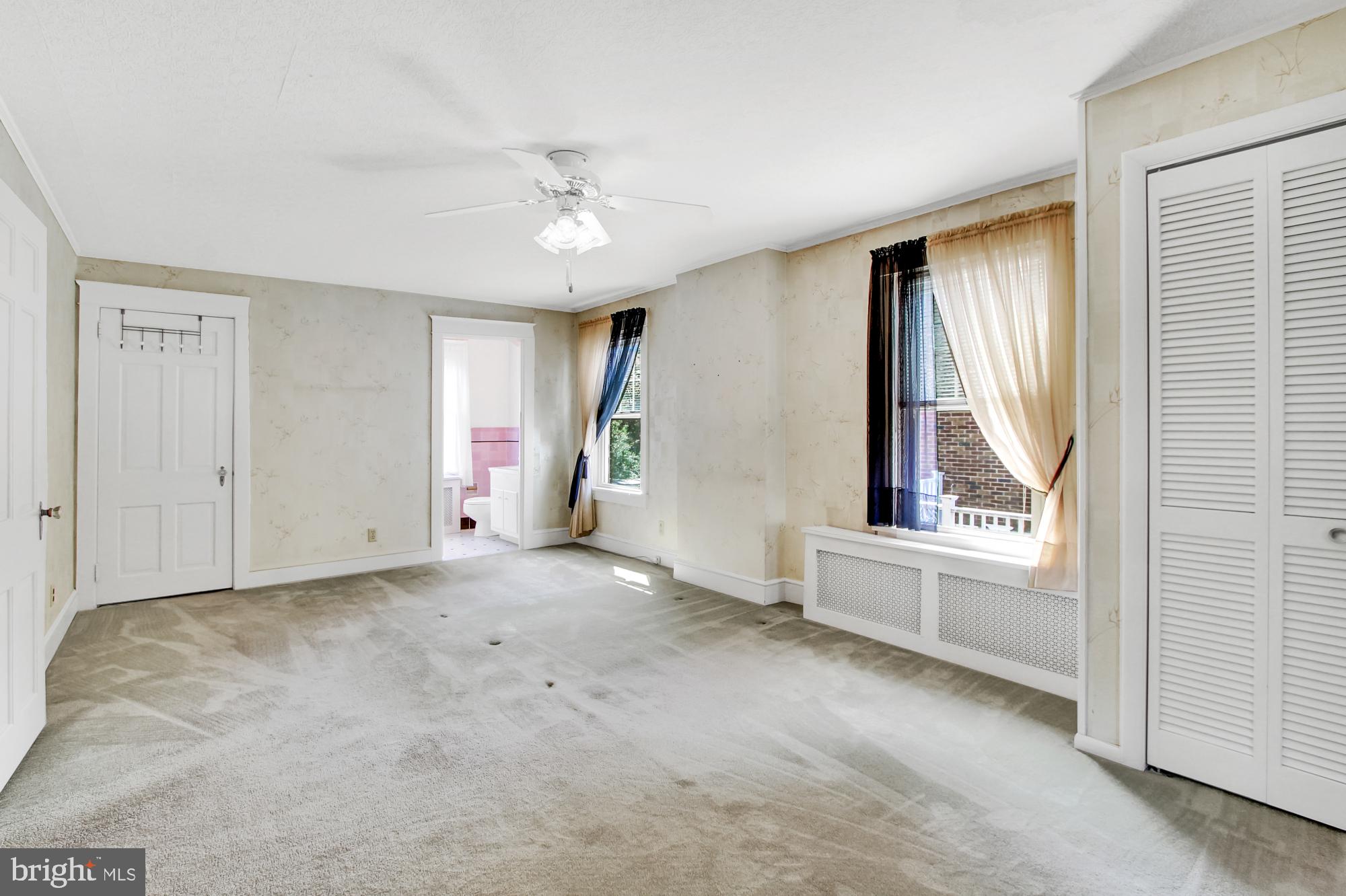 EAST YORK - Residential