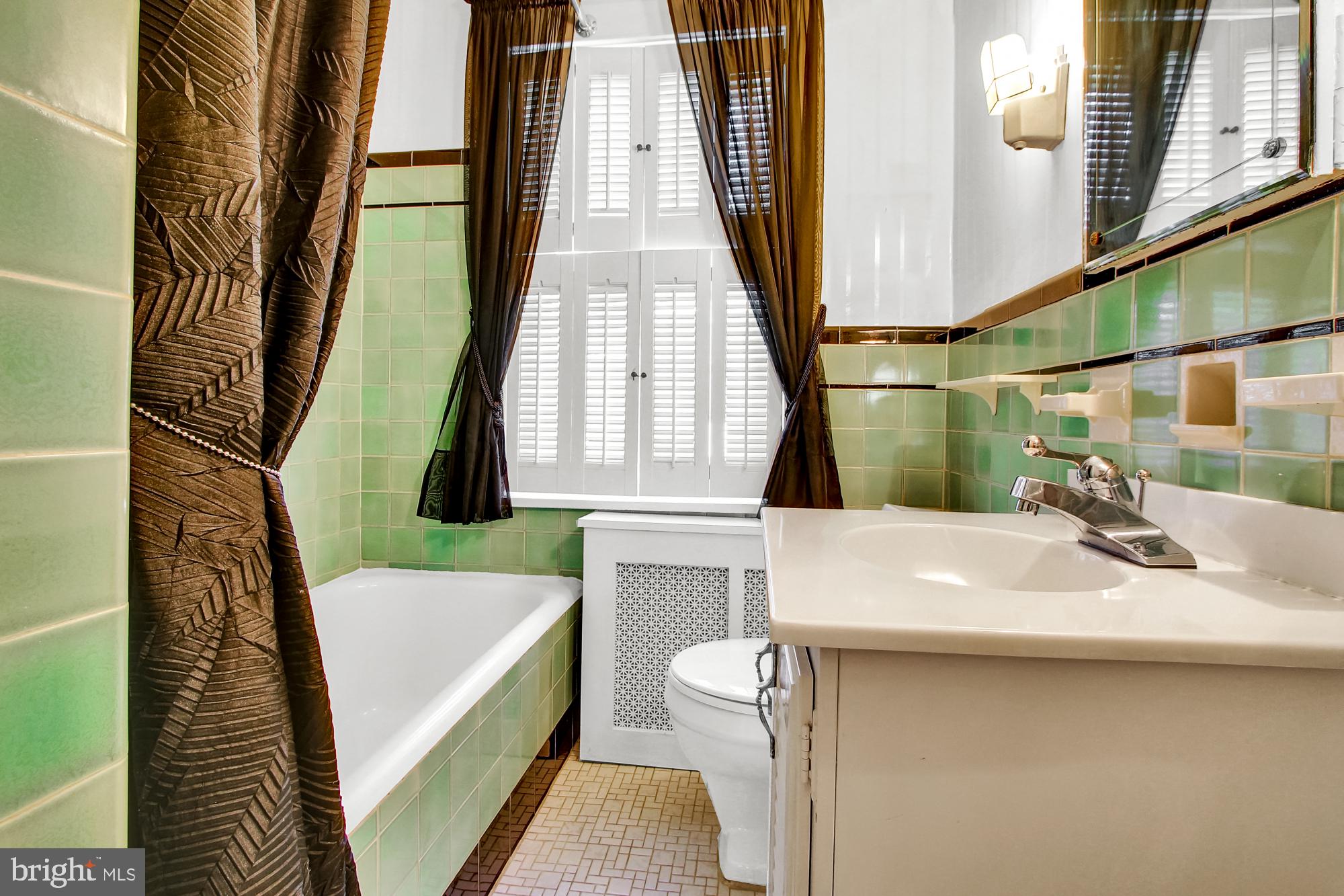 EAST YORK - Residential
