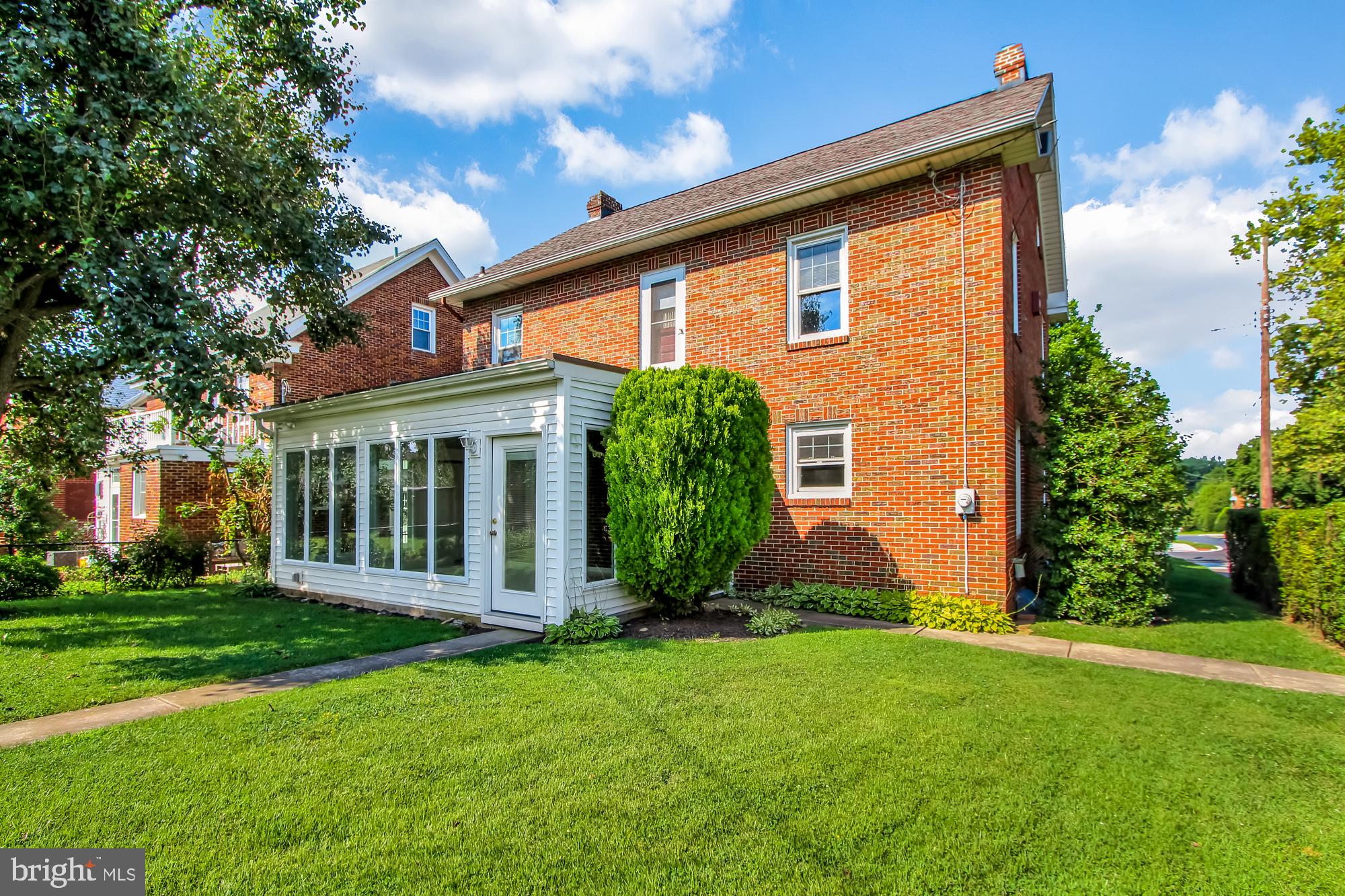 EAST YORK - Residential